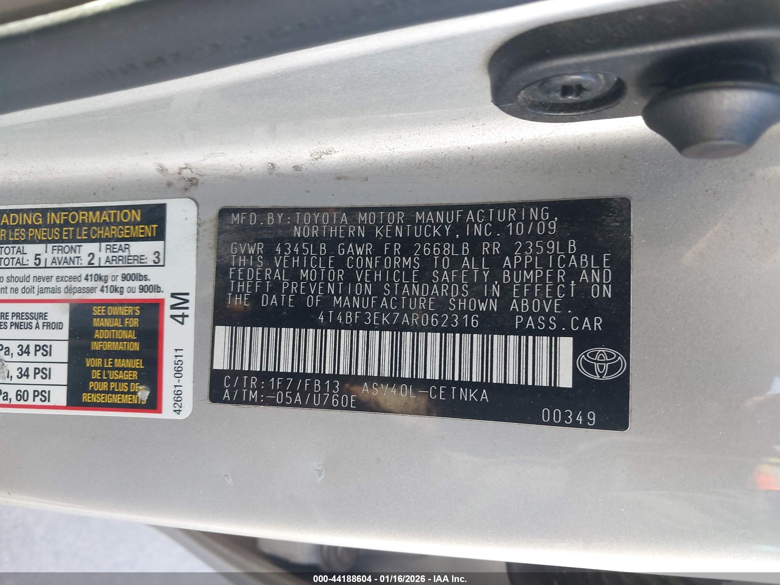 TOYOTA CAMRY image 9