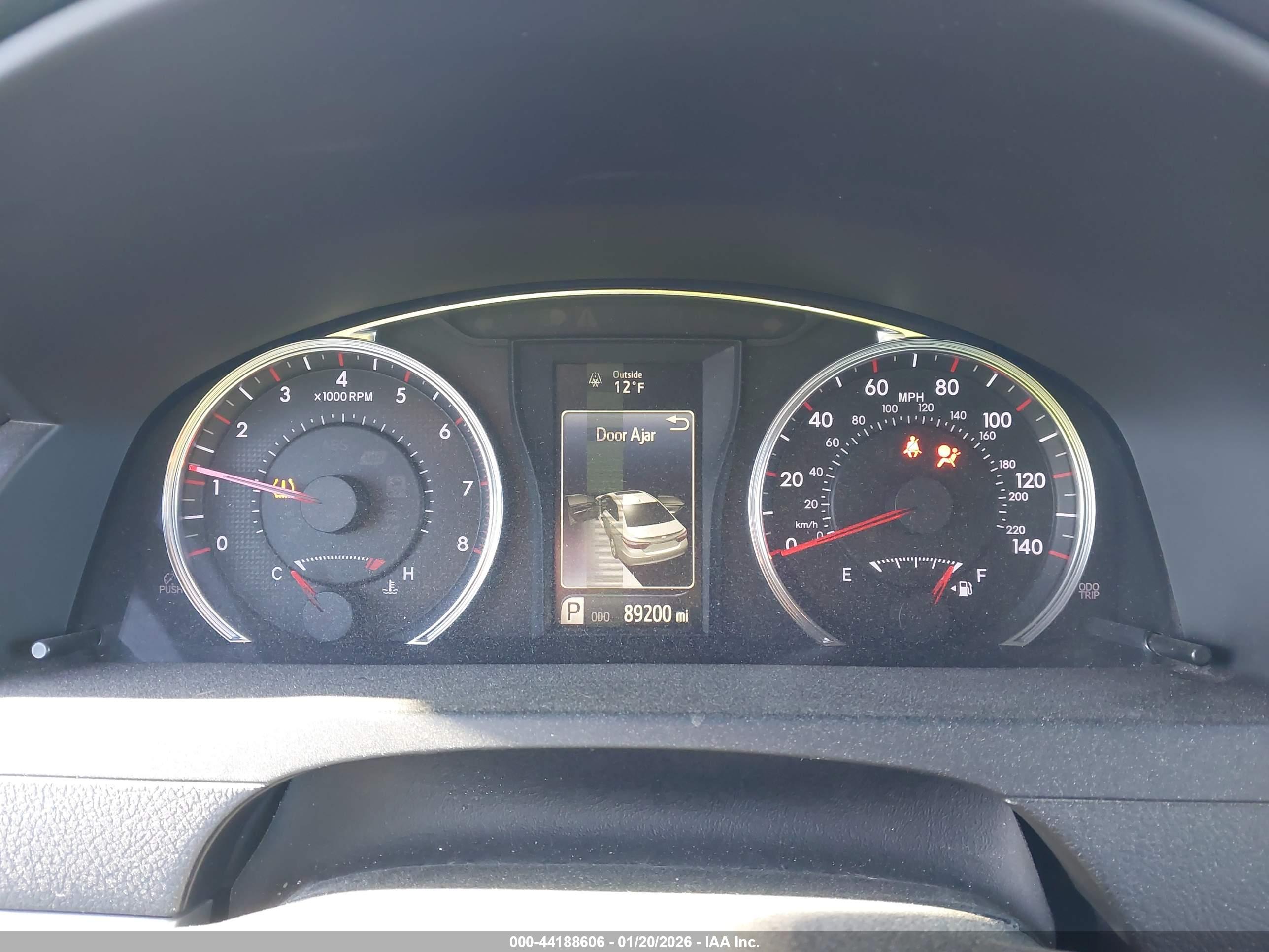 TOYOTA CAMRY image 7