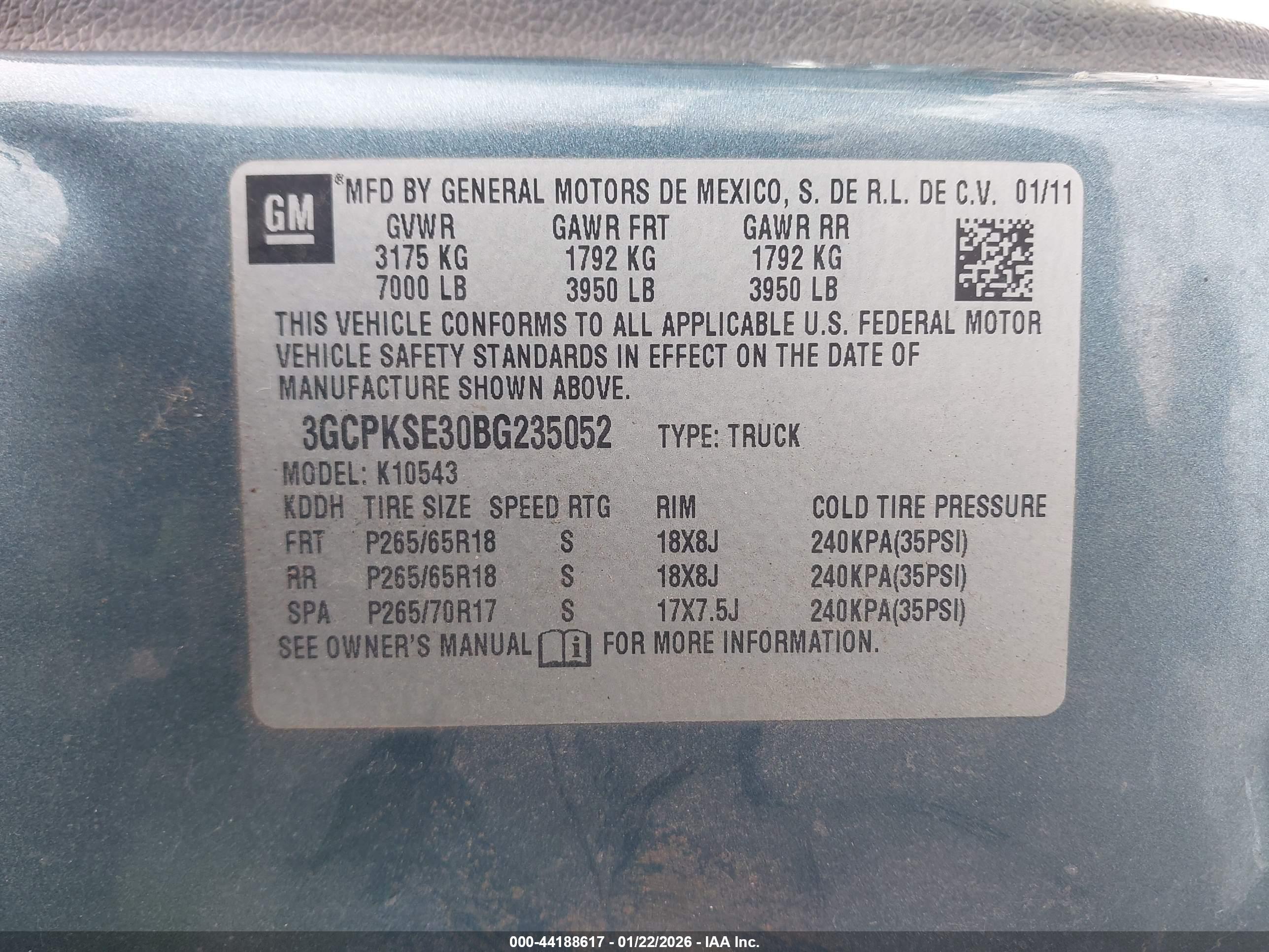 CHEVROLET SILVERADO image 9