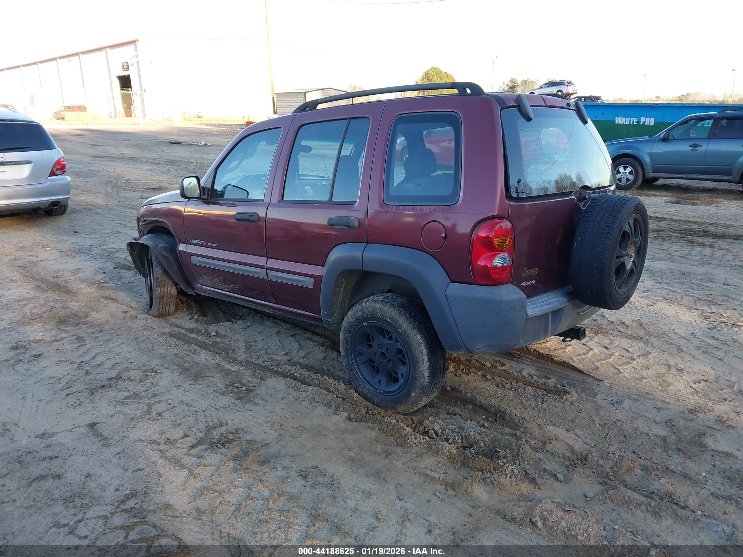 JEEP LIBERTY image 3