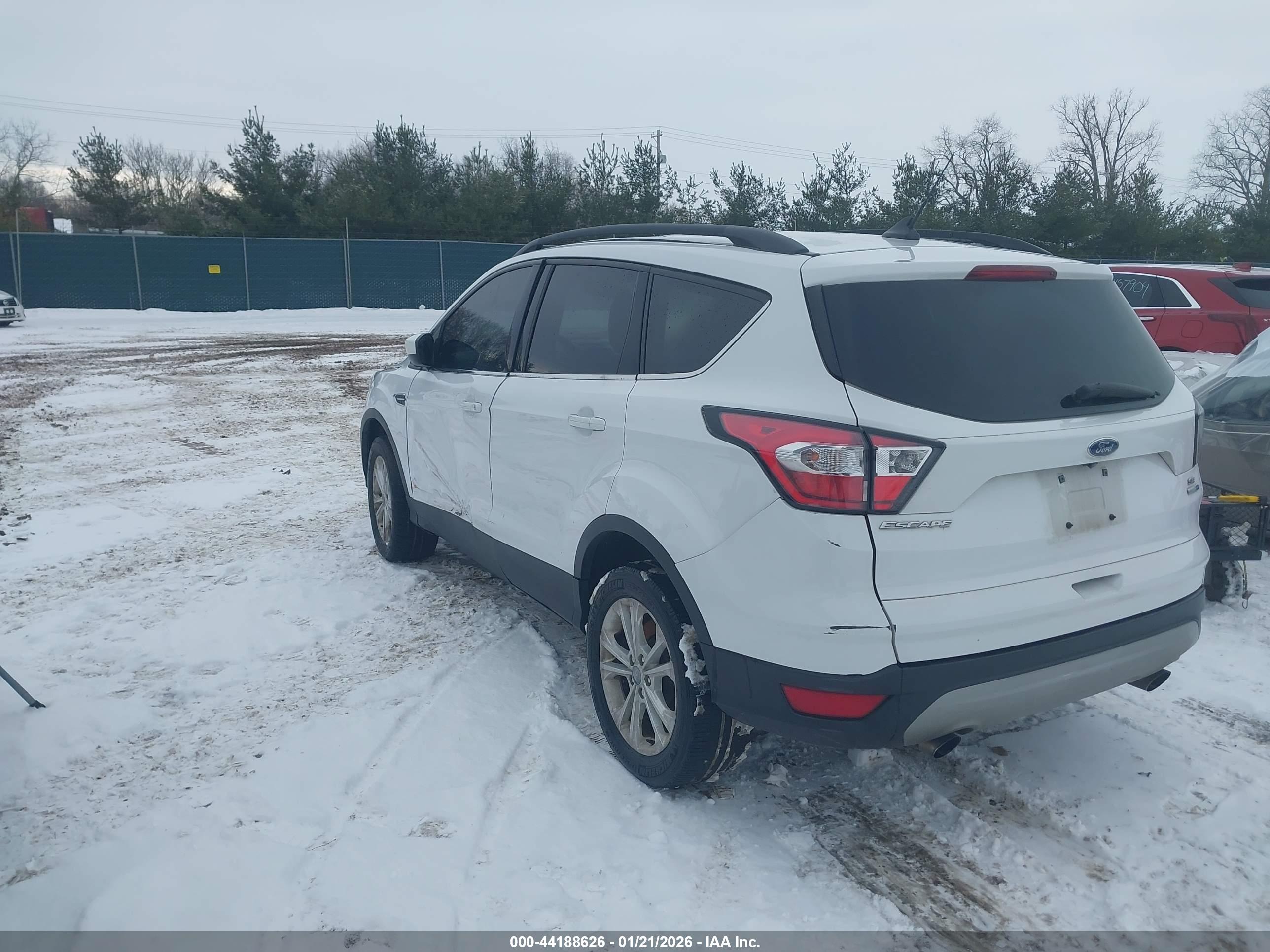 FORD ESCAPE image 3