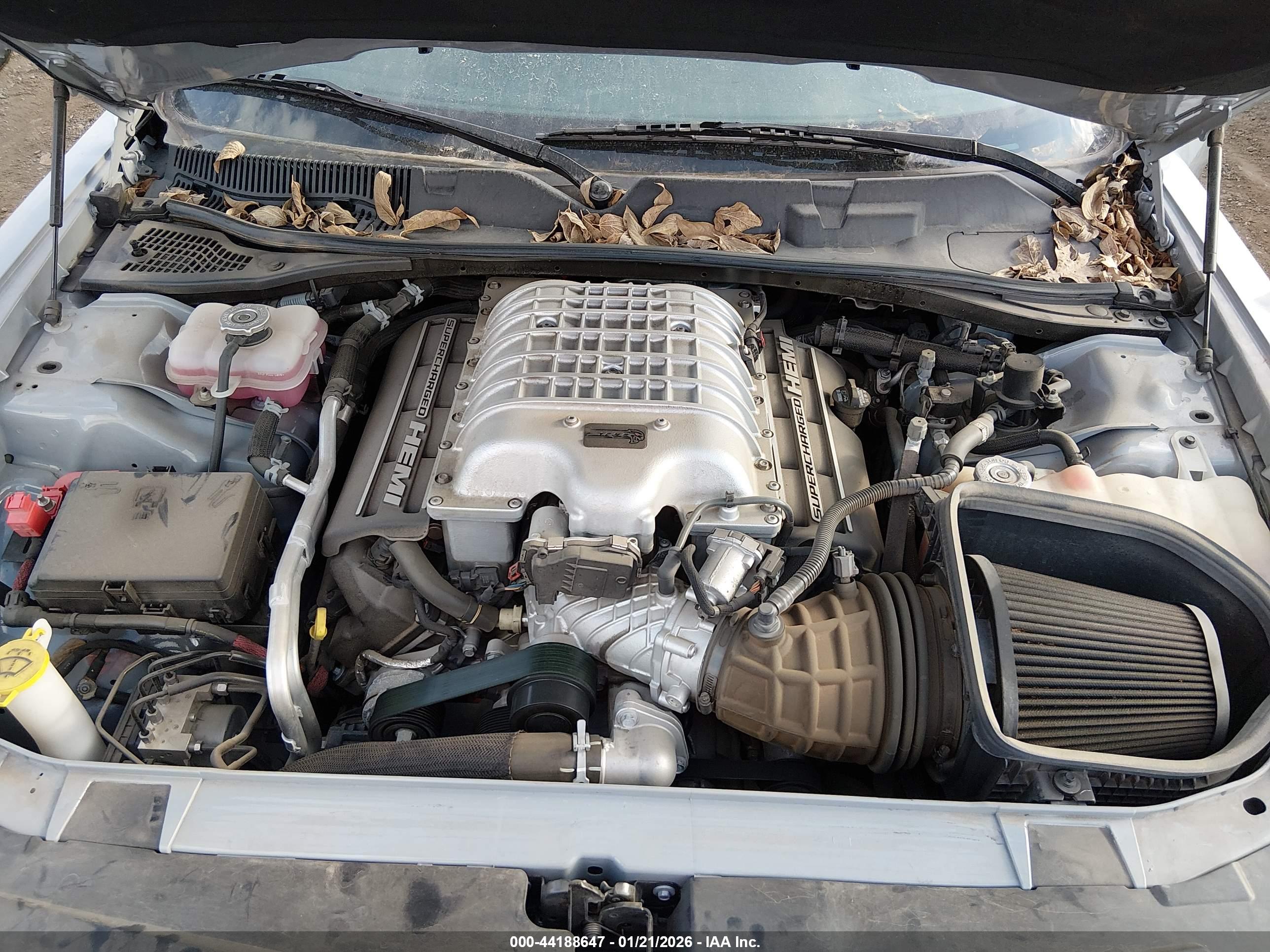 DODGE CHALLENGER image 10