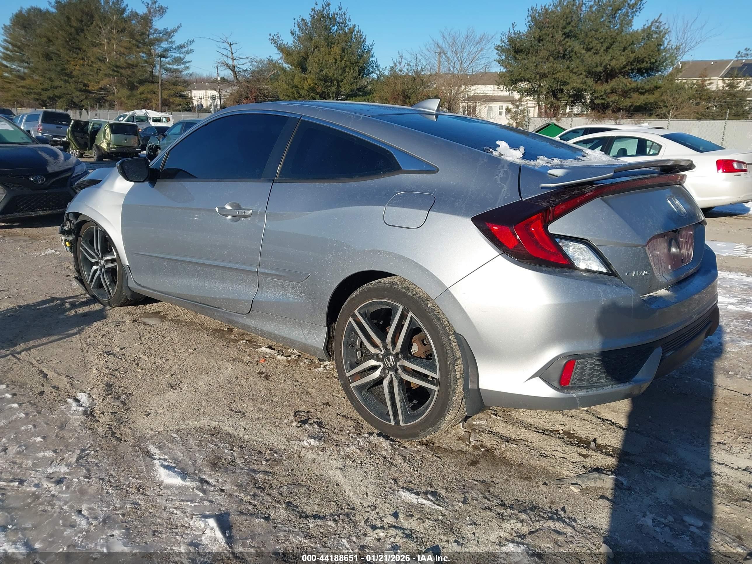 HONDA CIVIC image 3