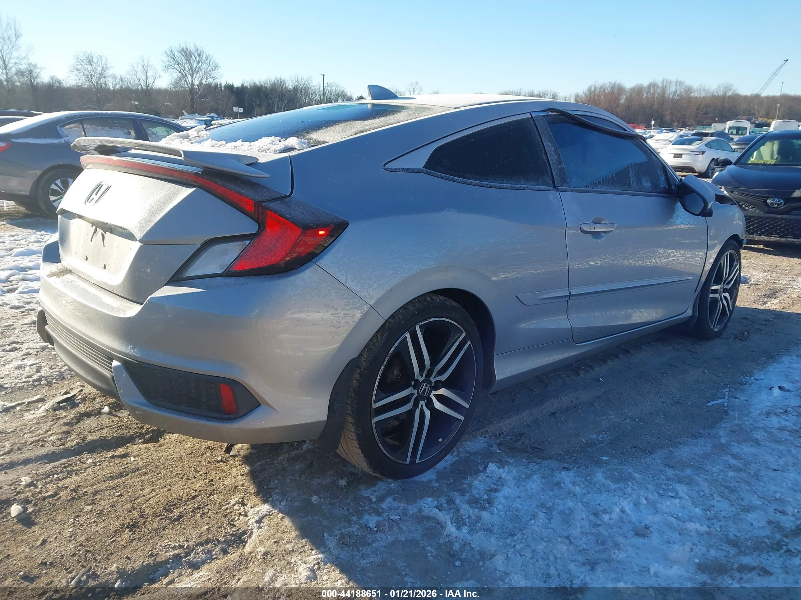HONDA CIVIC image 4