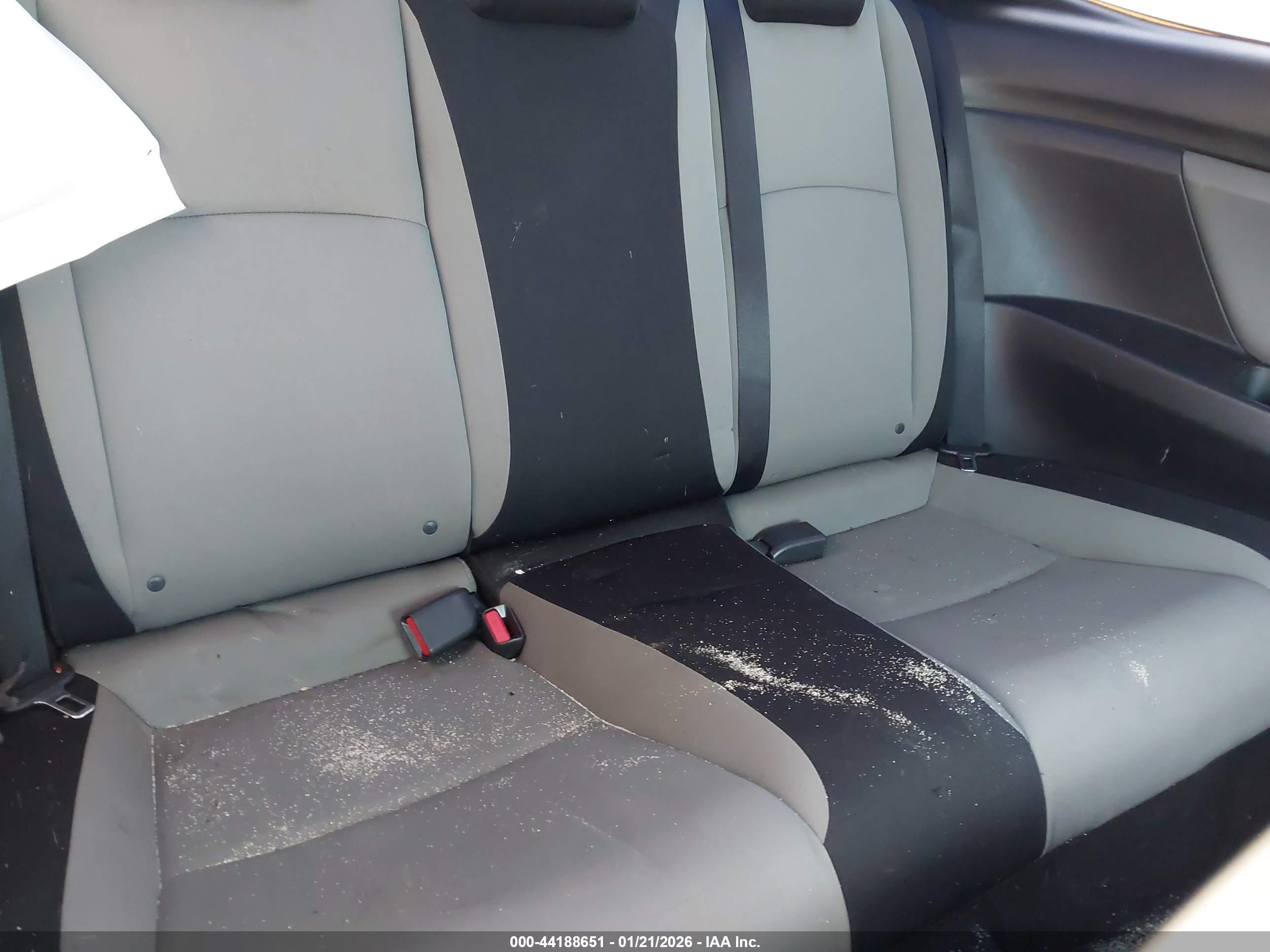 HONDA CIVIC image 8