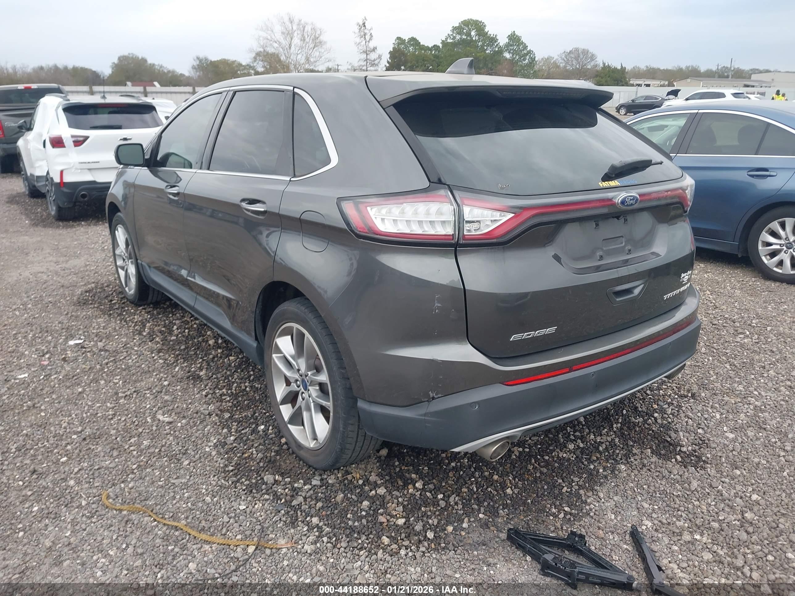 FORD EDGE image 3