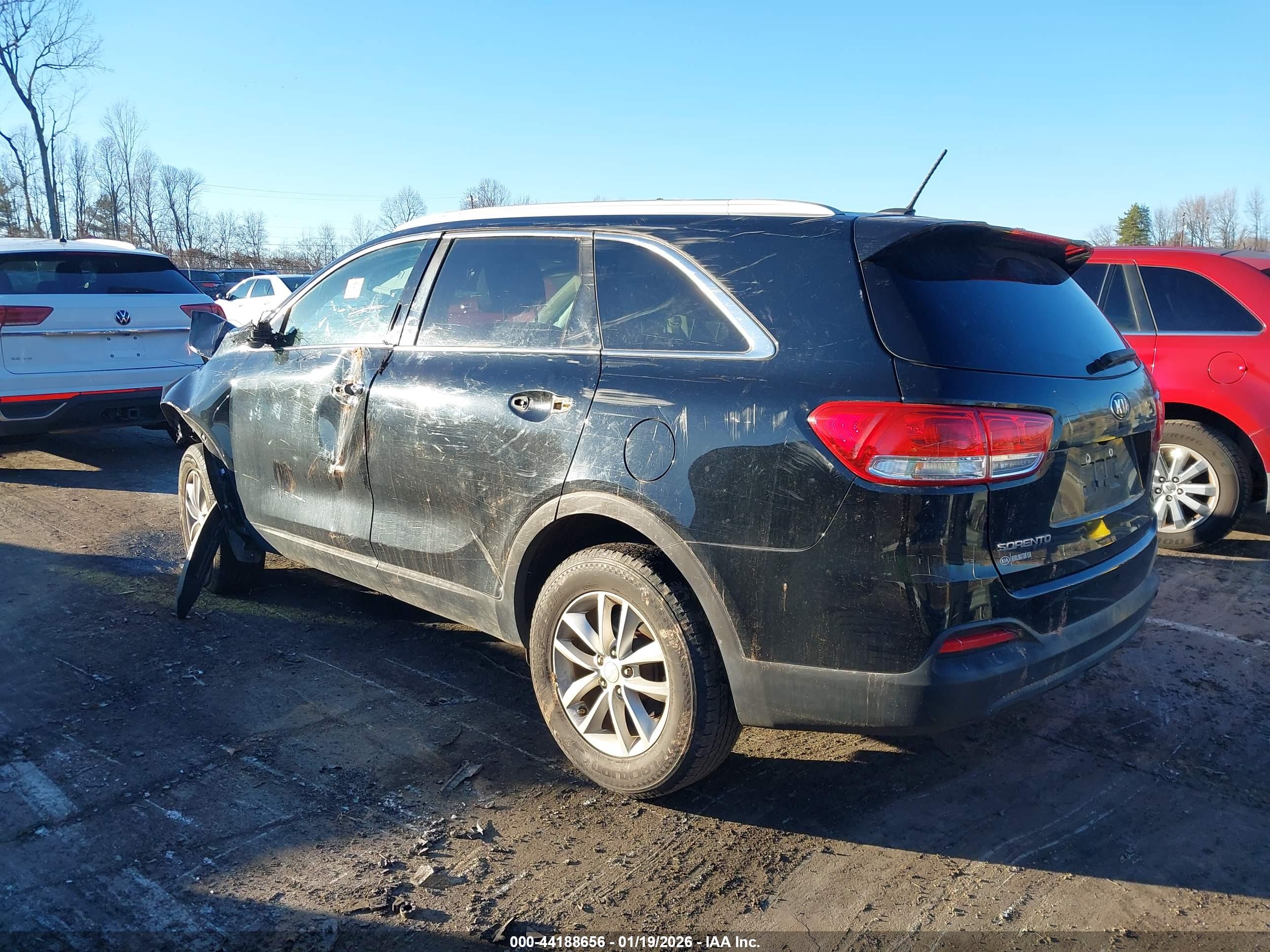 KIA SORENTO image 3