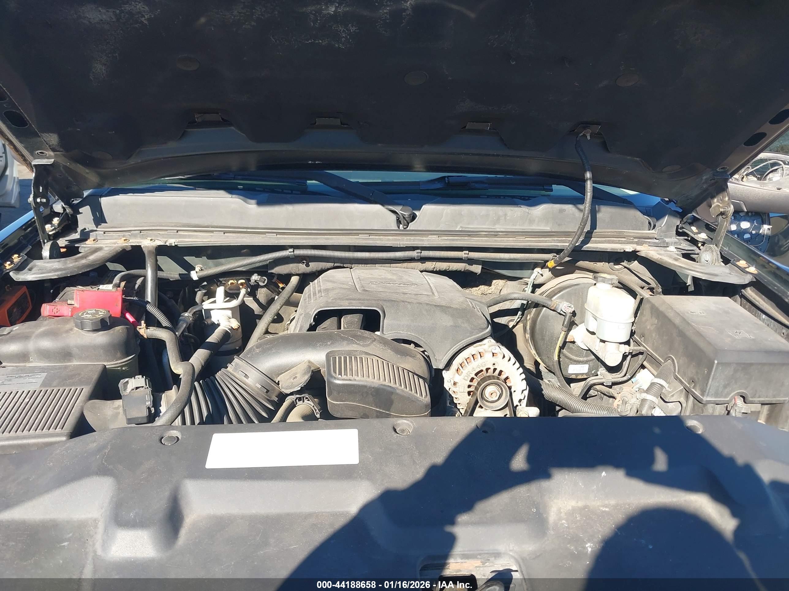 CHEVROLET SILVERADO image 10