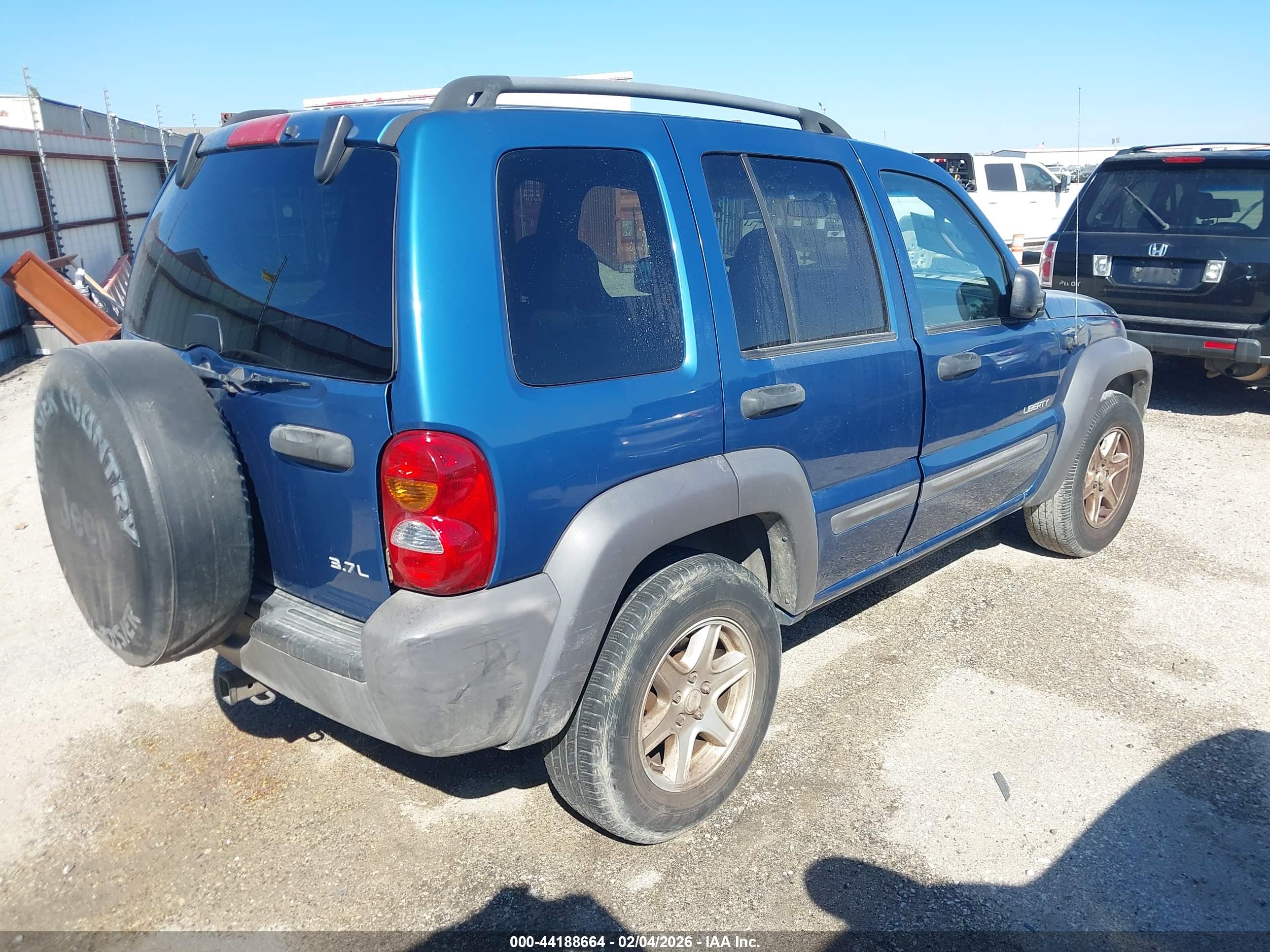 JEEP LIBERTY image 4