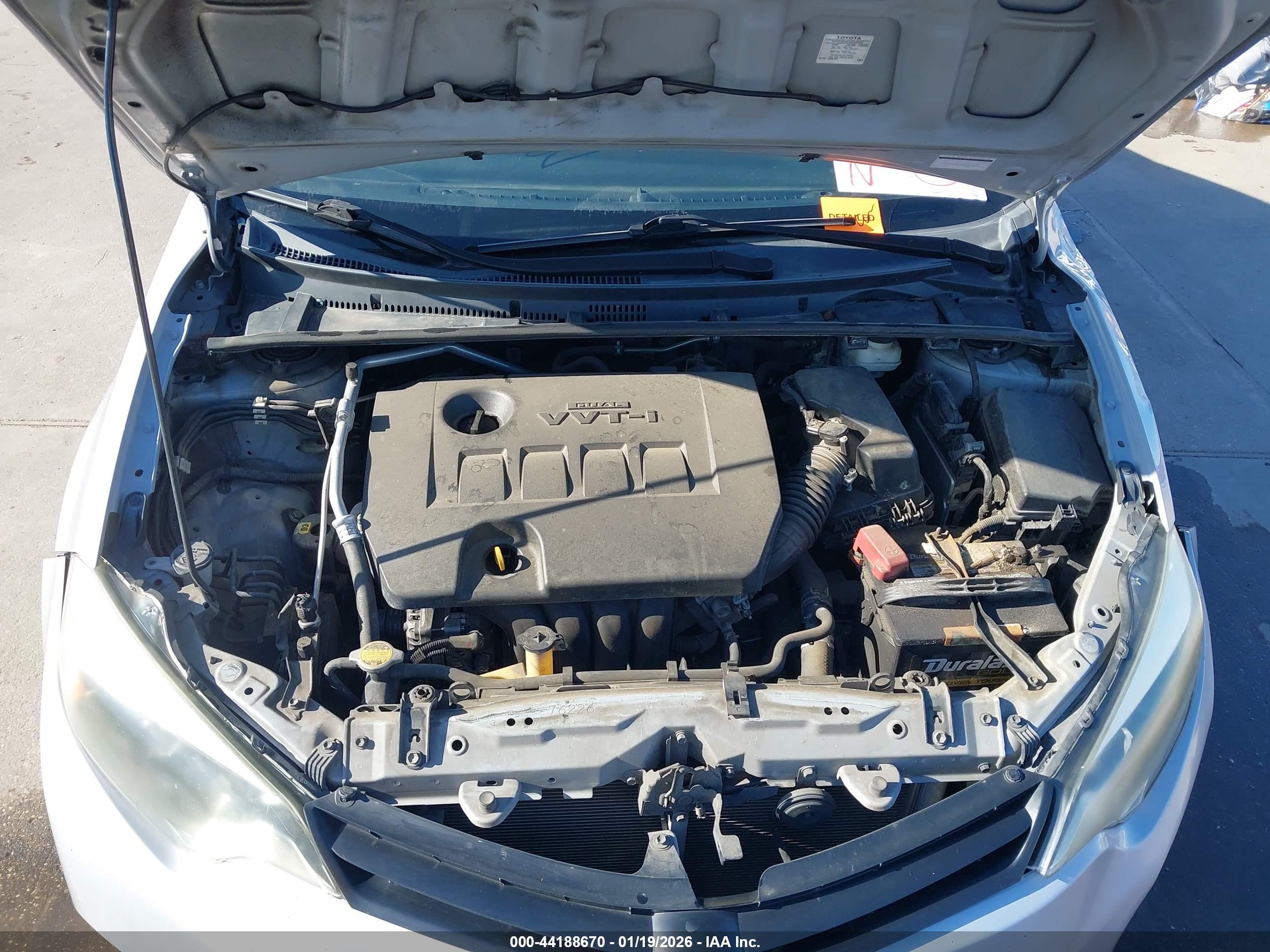 TOYOTA COROLLA image 10