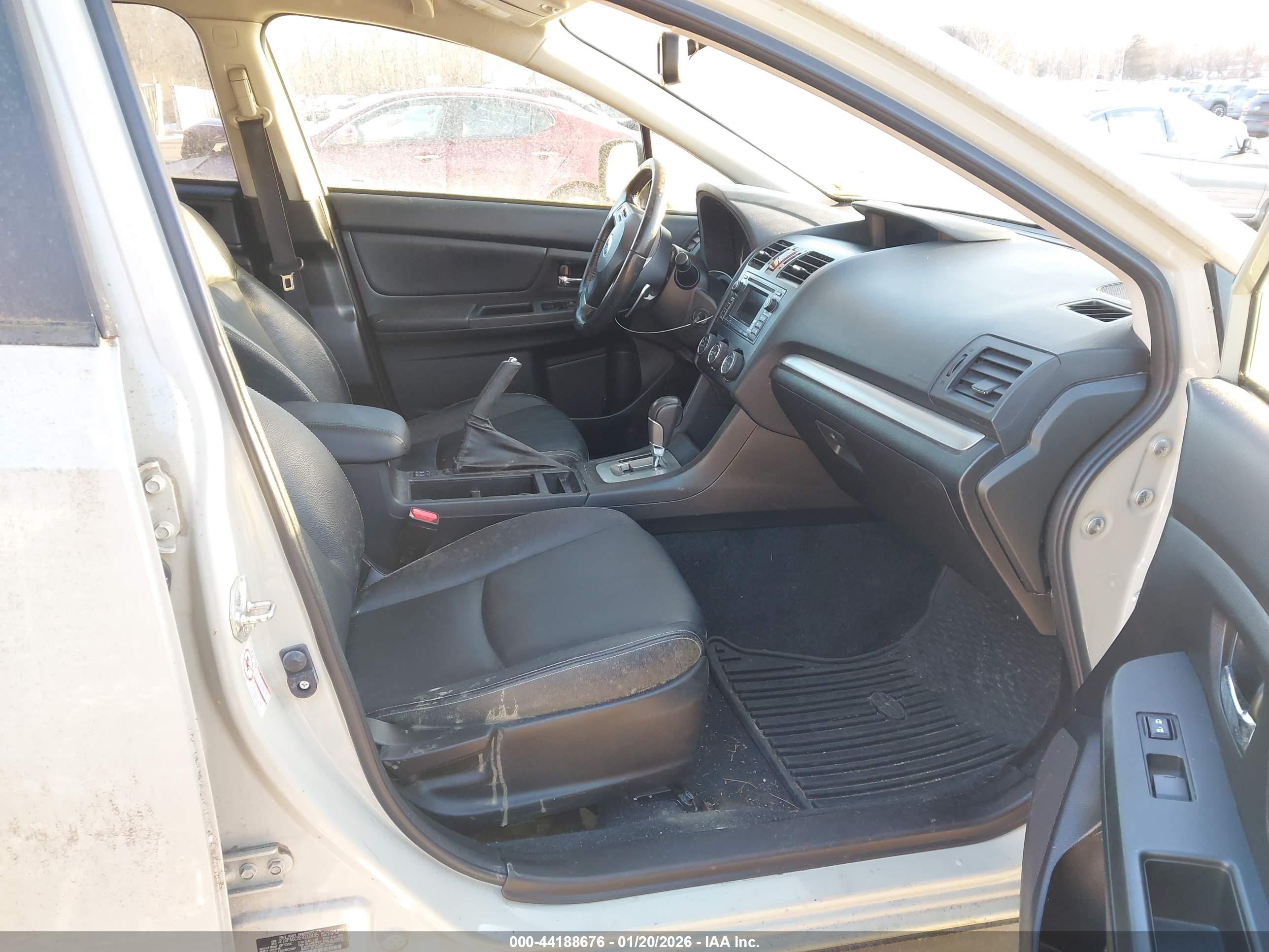 SUBARU XV image 5