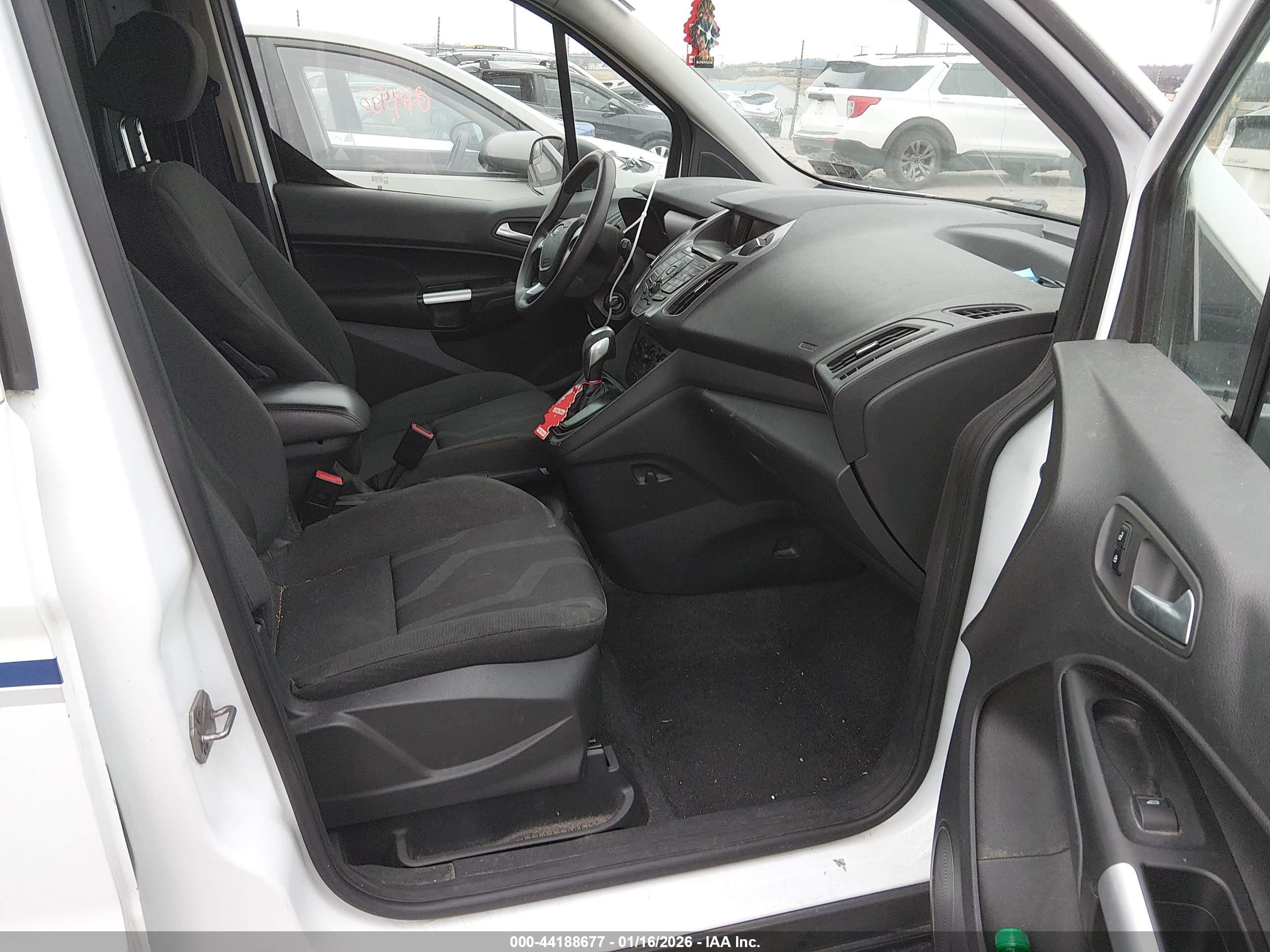 FORD TRANSIT image 5