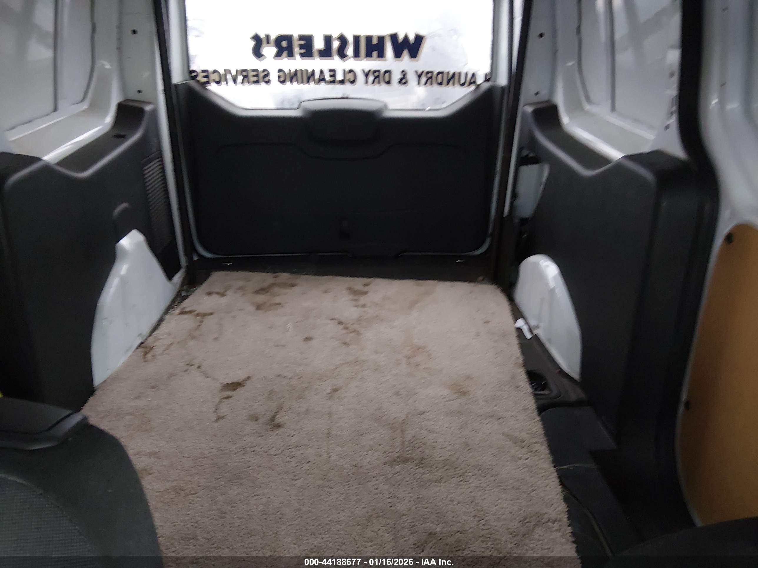 FORD TRANSIT image 8