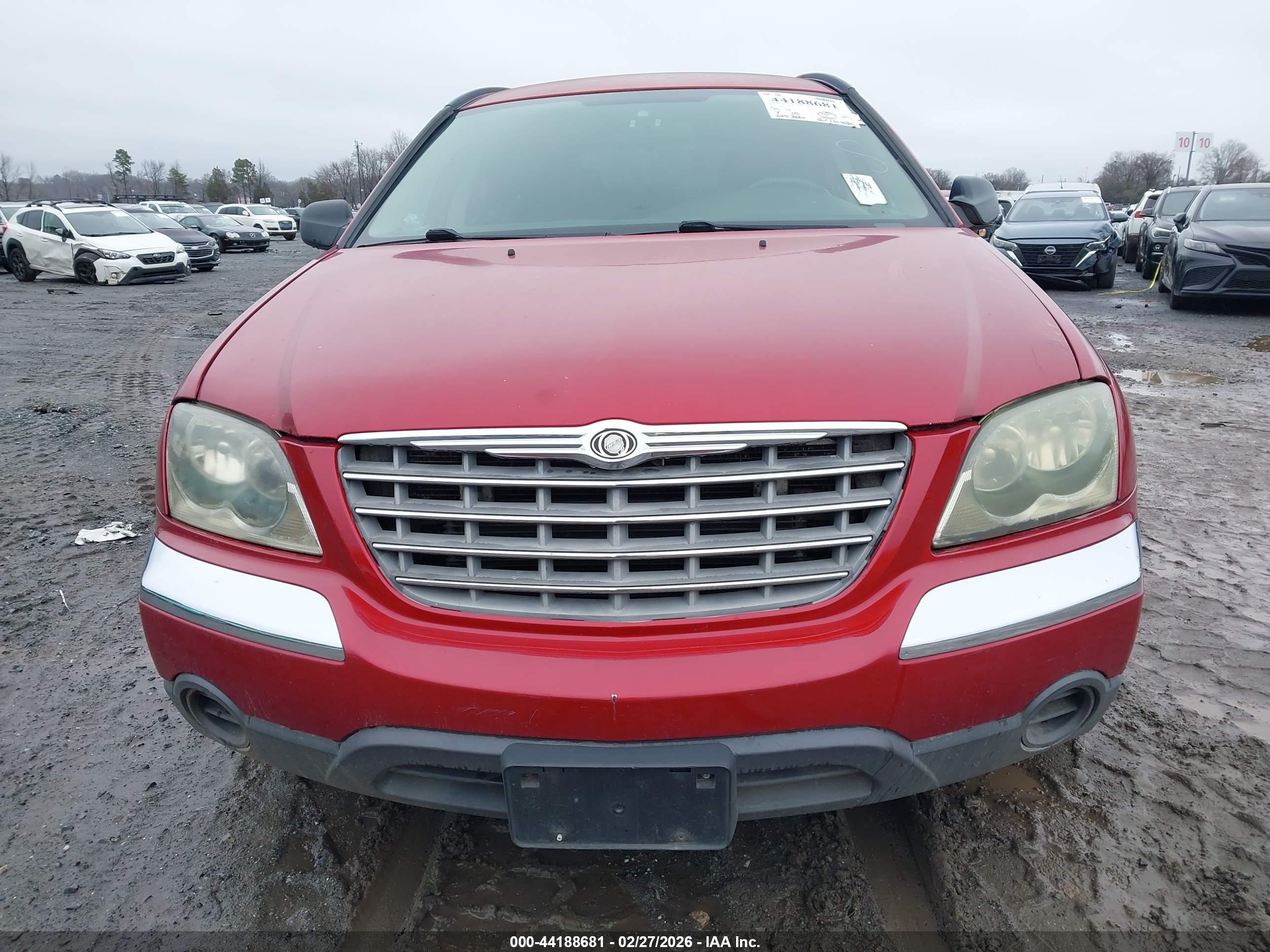 CHRYSLER PACIFICA image 6