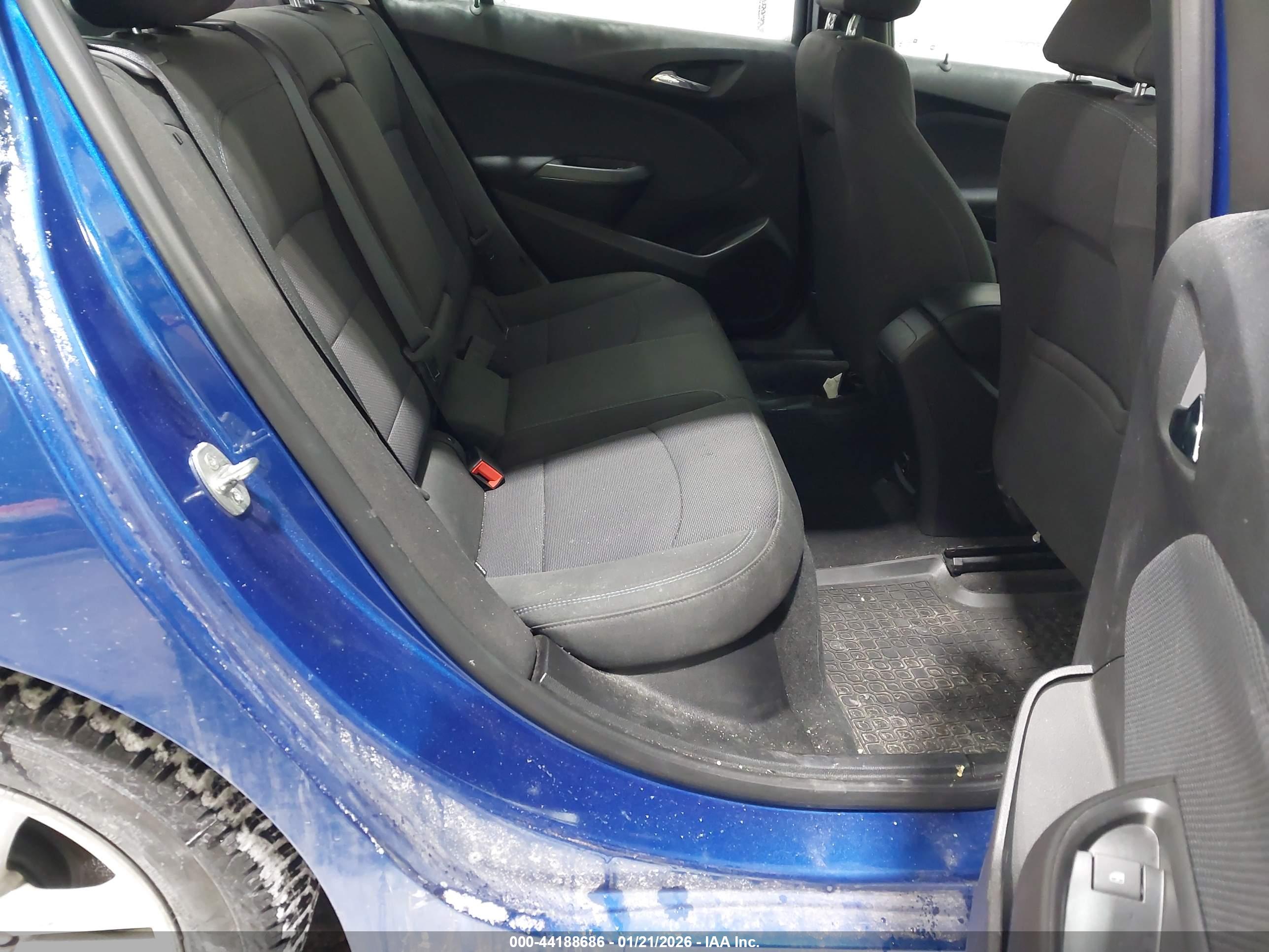 CHEVROLET CRUZE image 8
