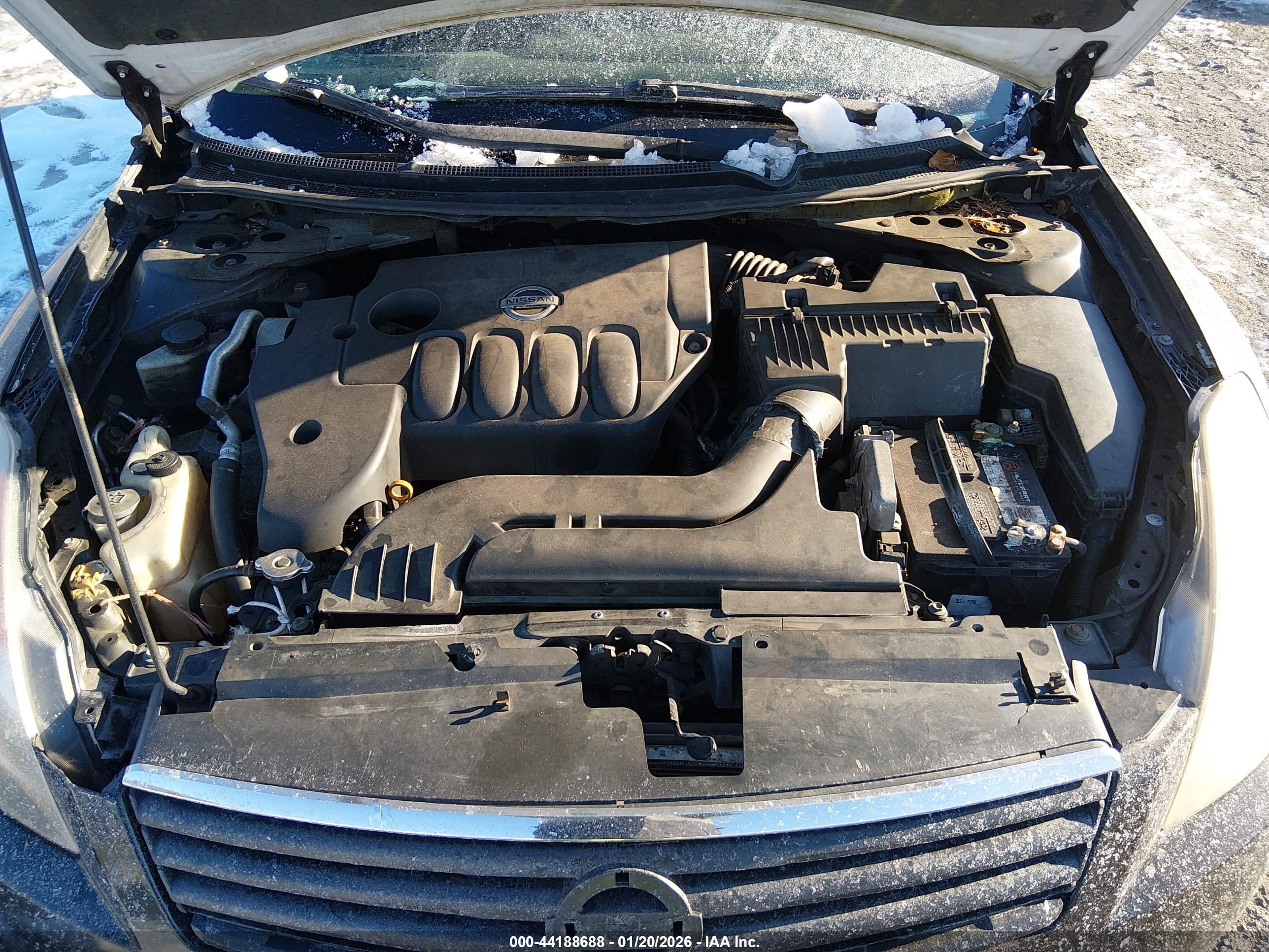 NISSAN ALTIMA image 10