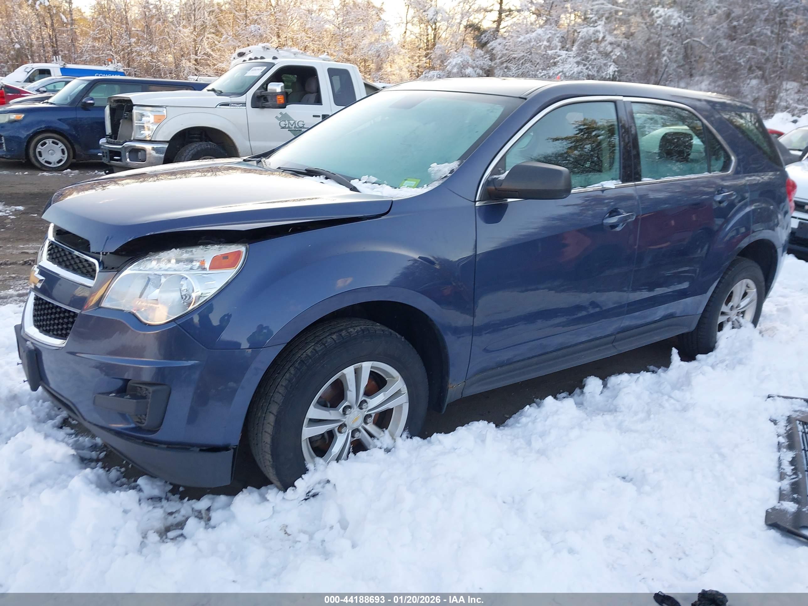 CHEVROLET EQUINOX image 2