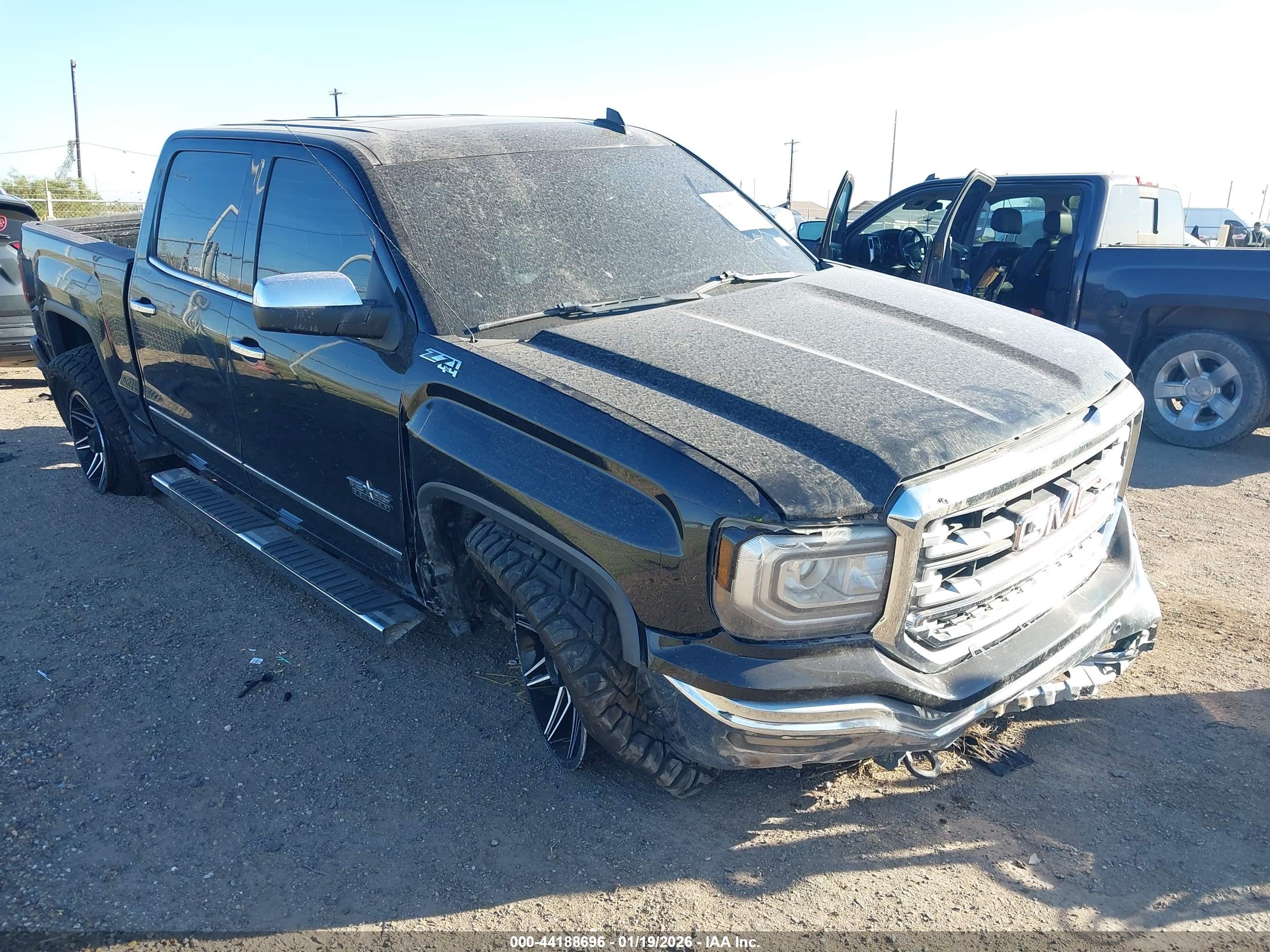 GMC SIERRA image 6