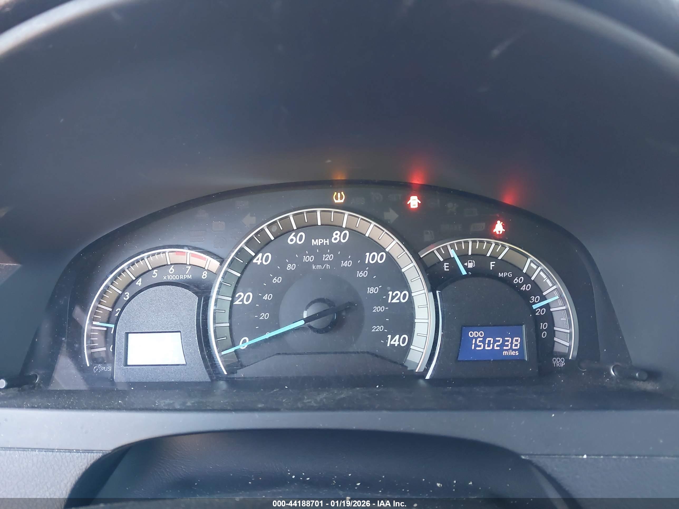 TOYOTA CAMRY image 7