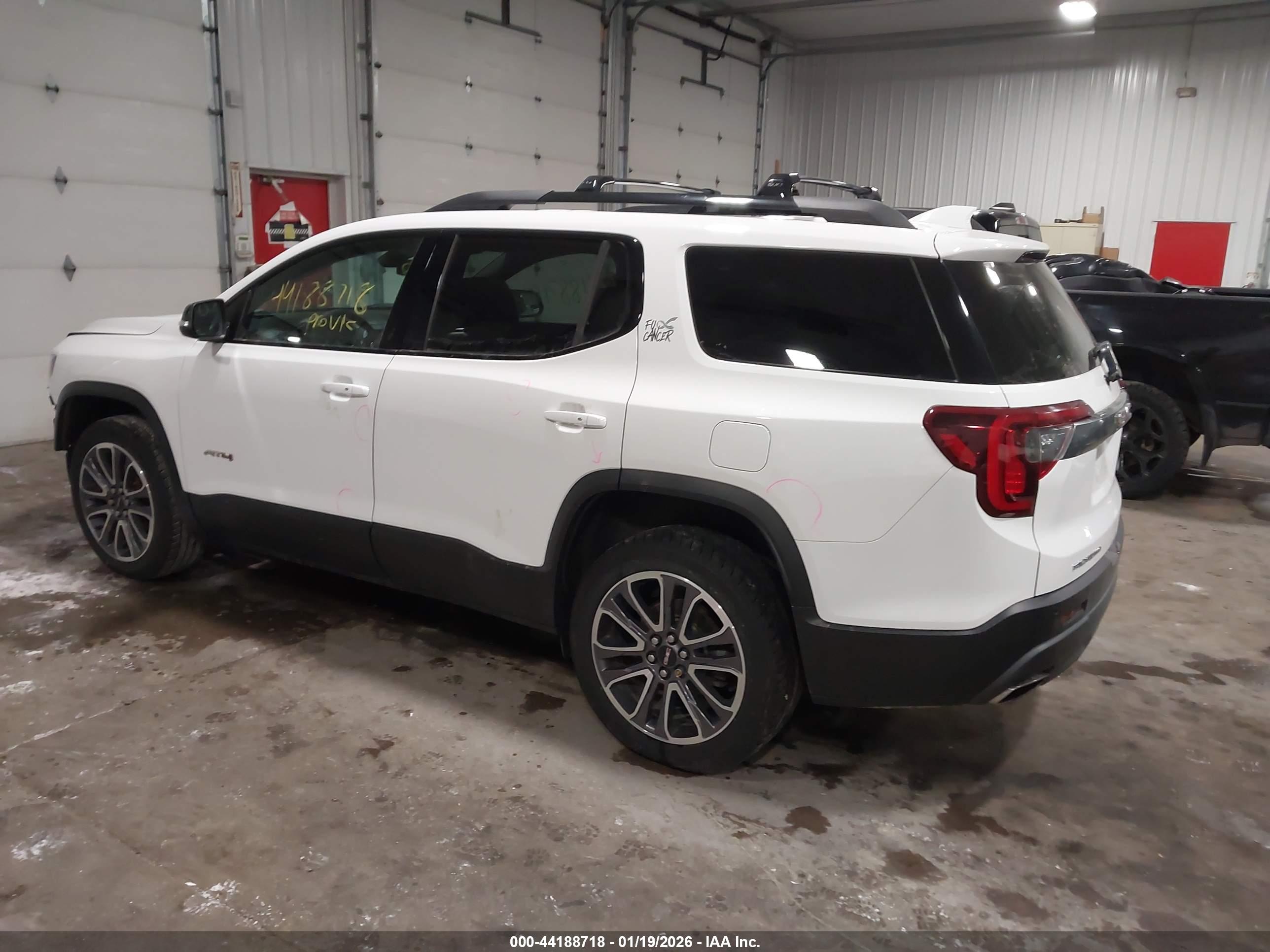 GMC ACADIA image 3