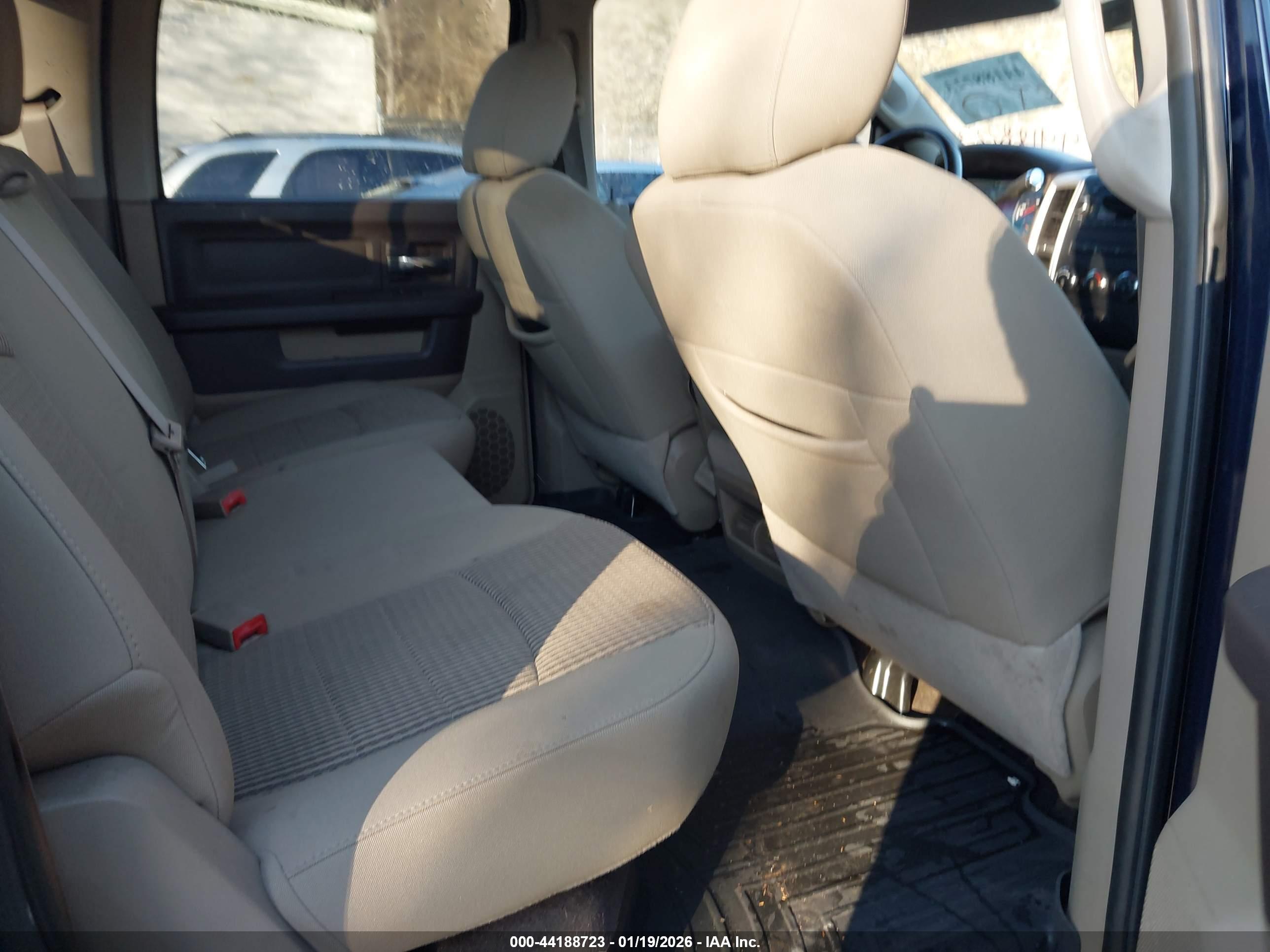 RAM 1500 image 8