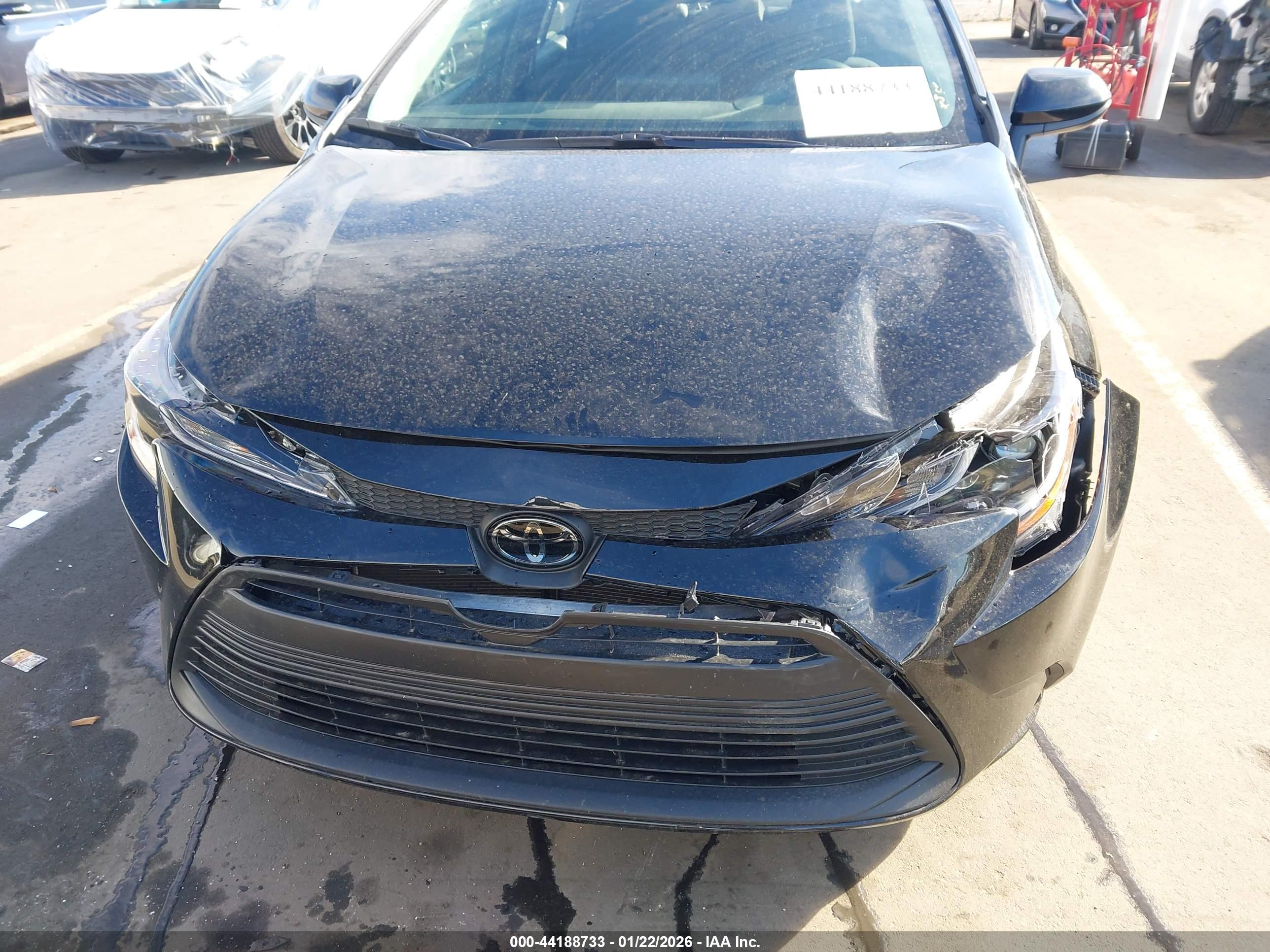 TOYOTA COROLLA image 6