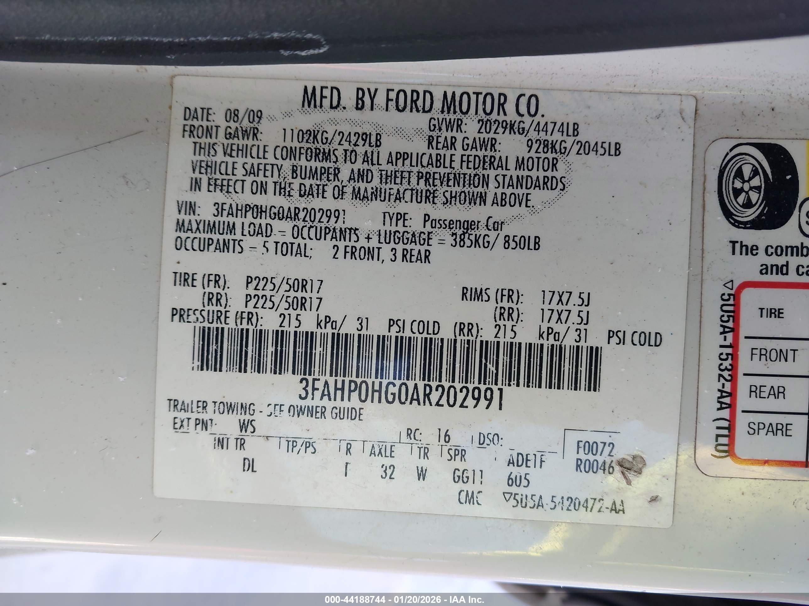 FORD FUSION image 9