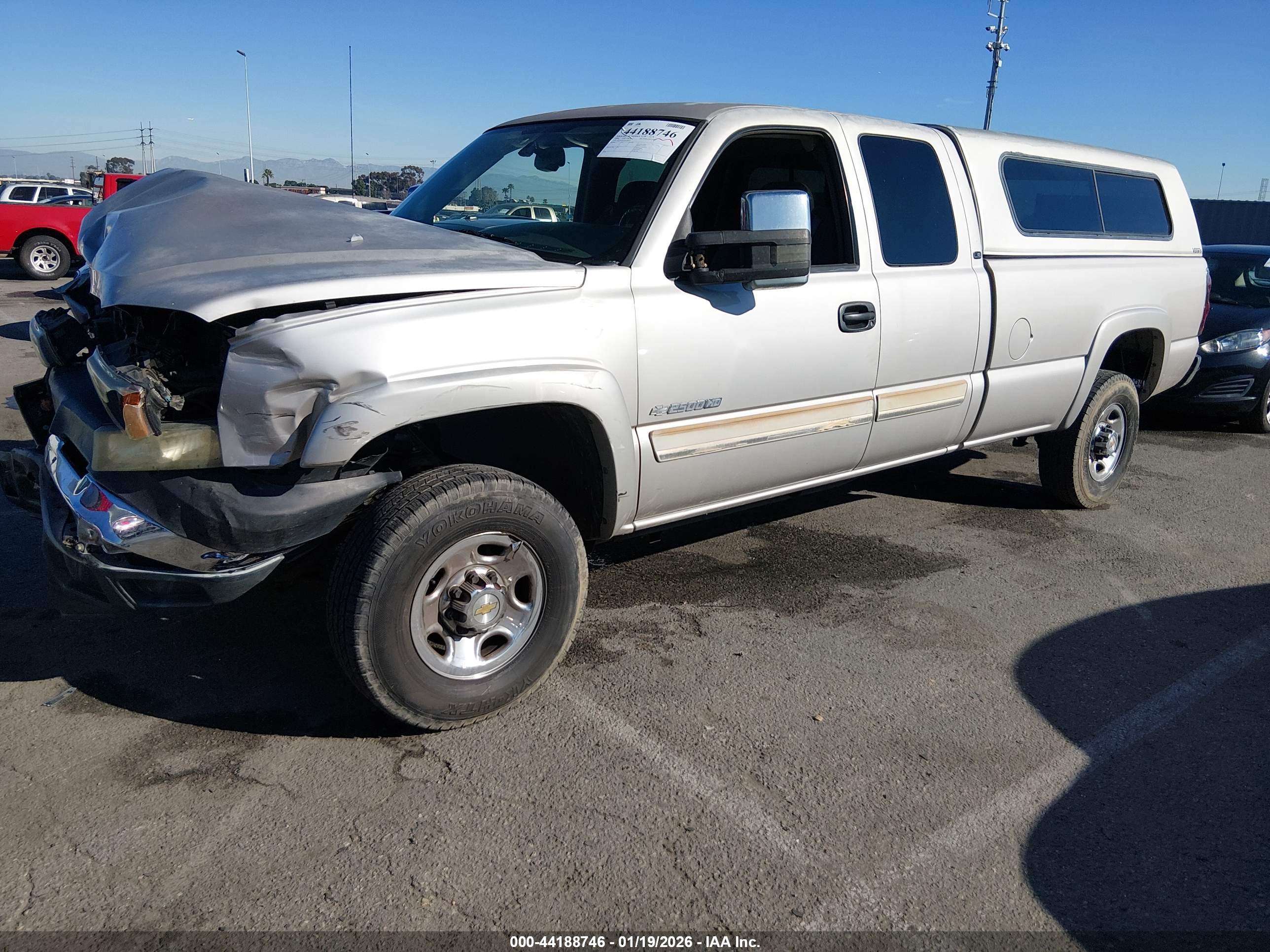 CHEVROLET SILVERADO image 2
