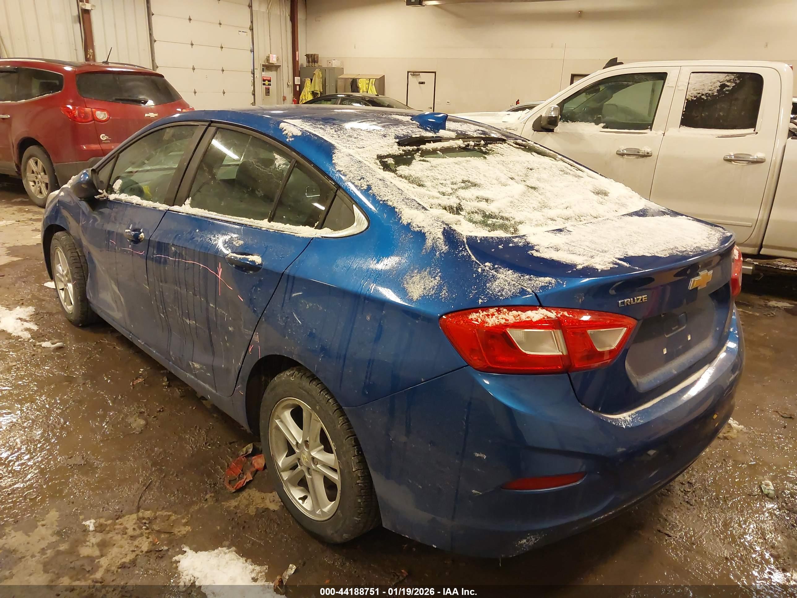 CHEVROLET CRUZE image 3