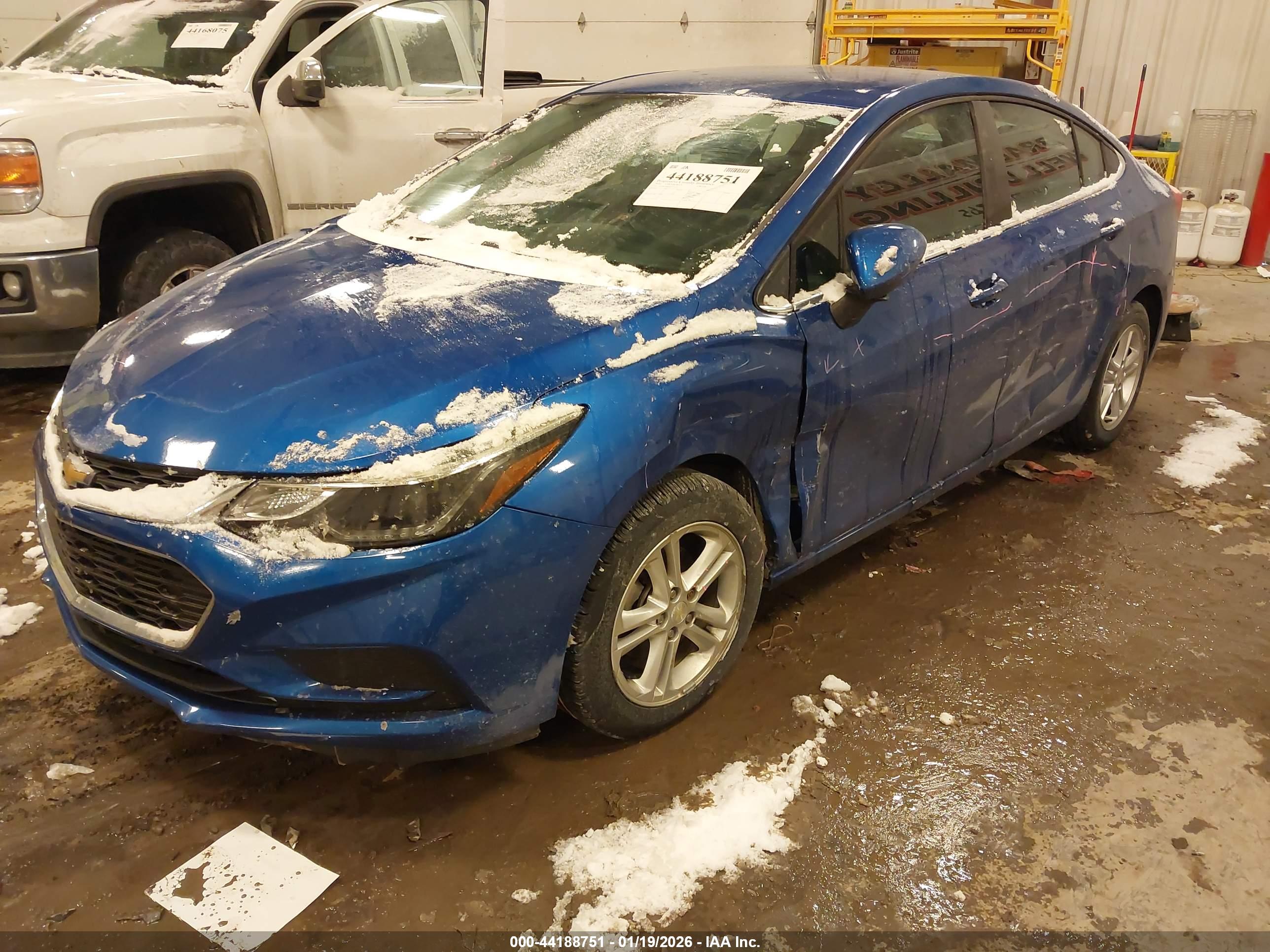 CHEVROLET CRUZE image 6