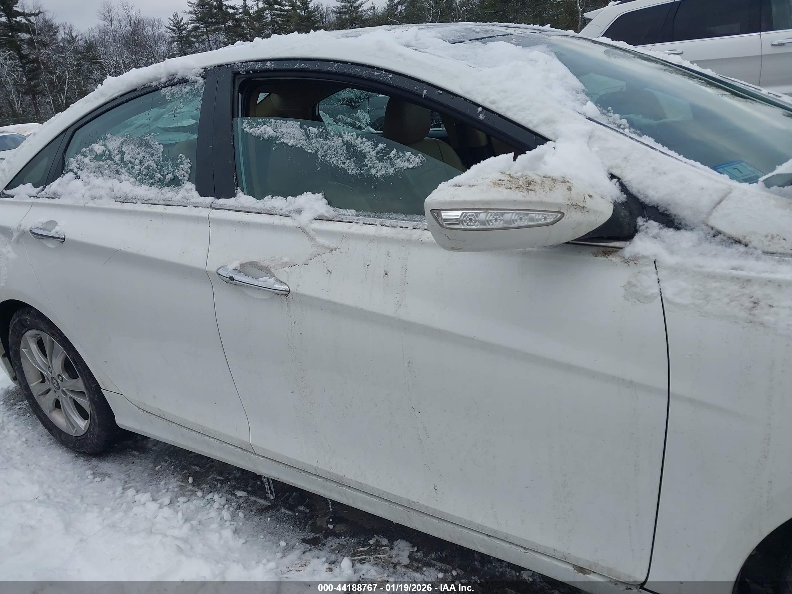 HYUNDAI SONATA image 6