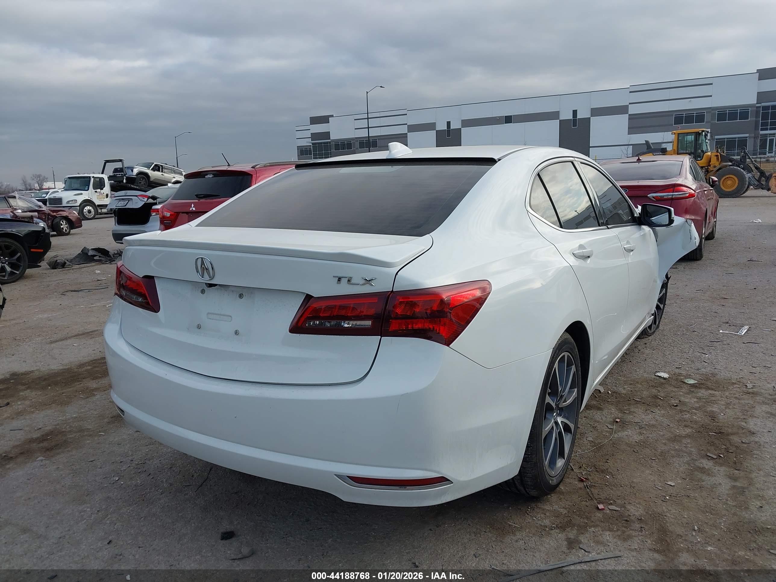 ACURA TLX image 4