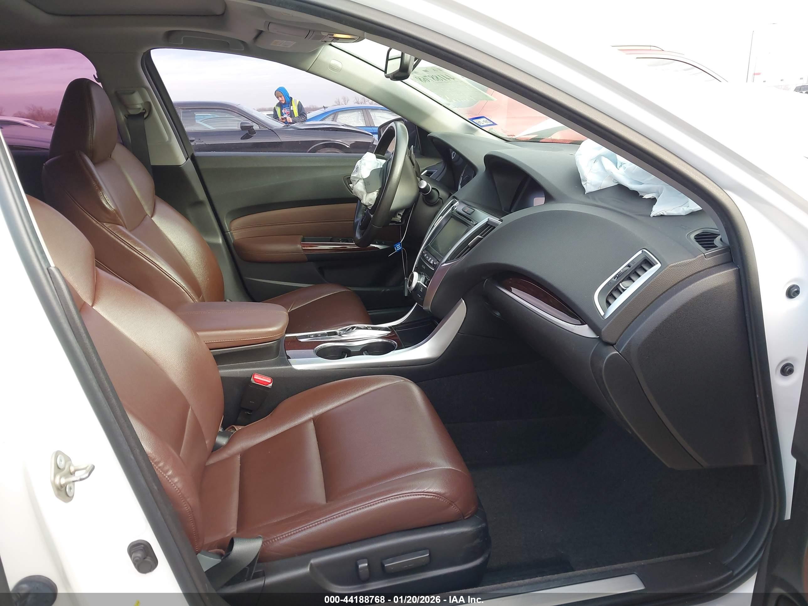 ACURA TLX image 5