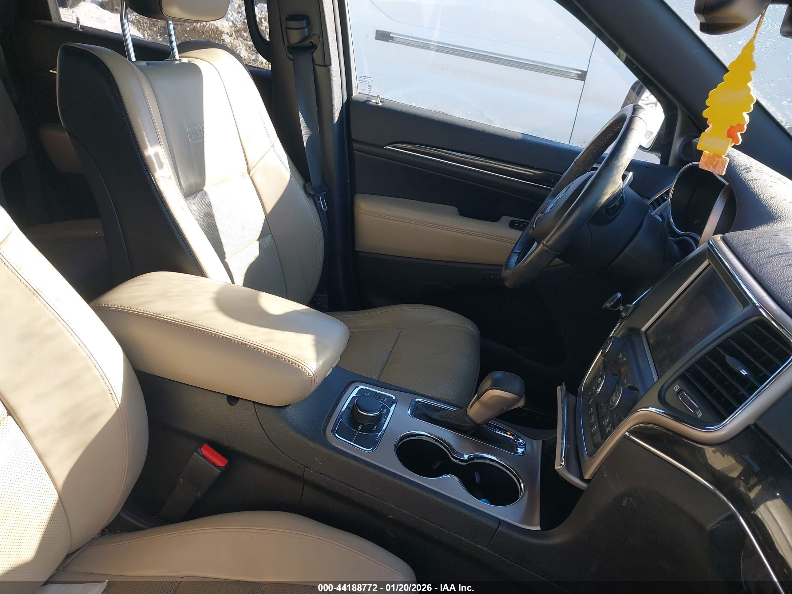 JEEP GRAND image 5