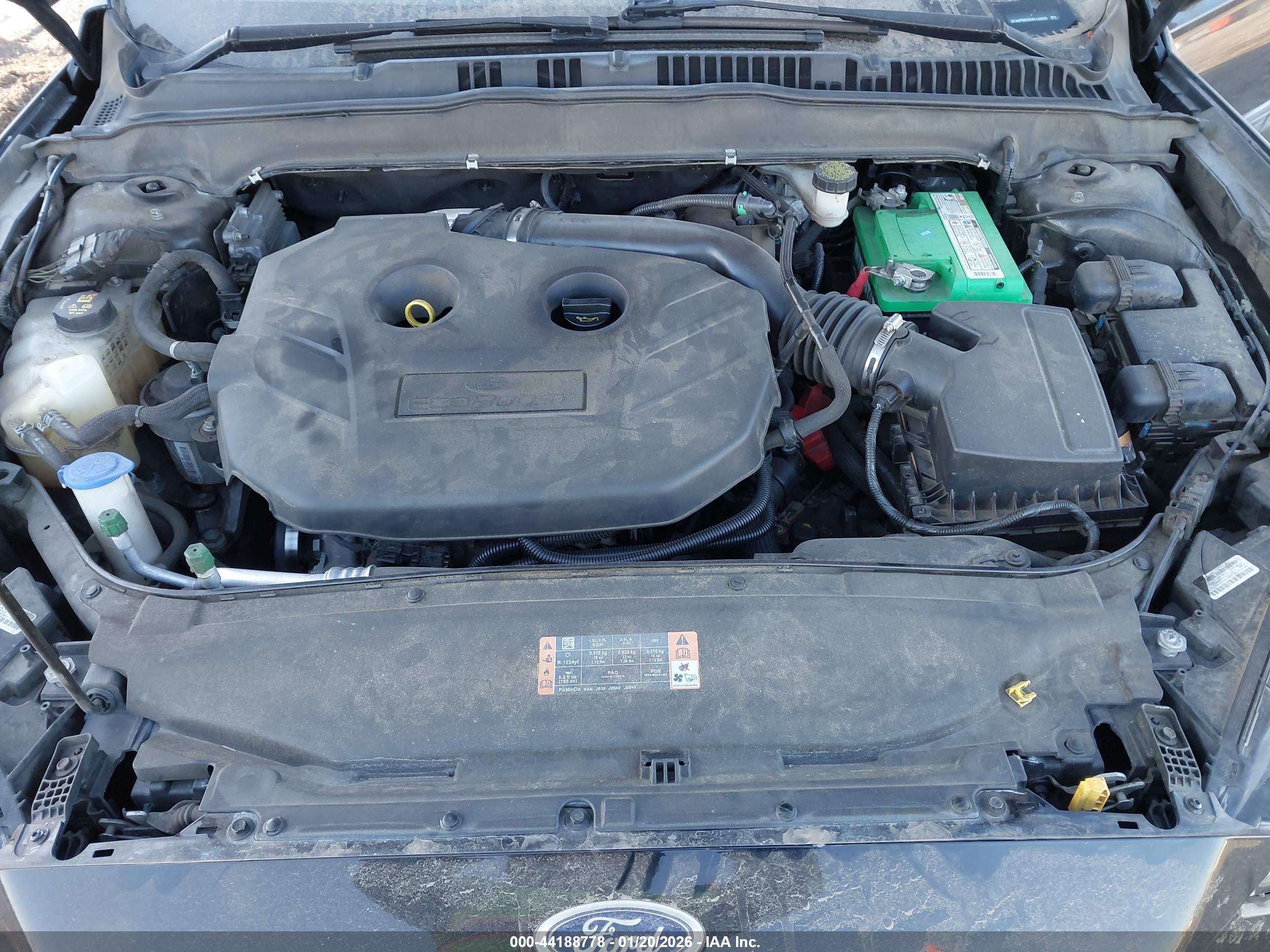 FORD FUSION image 10