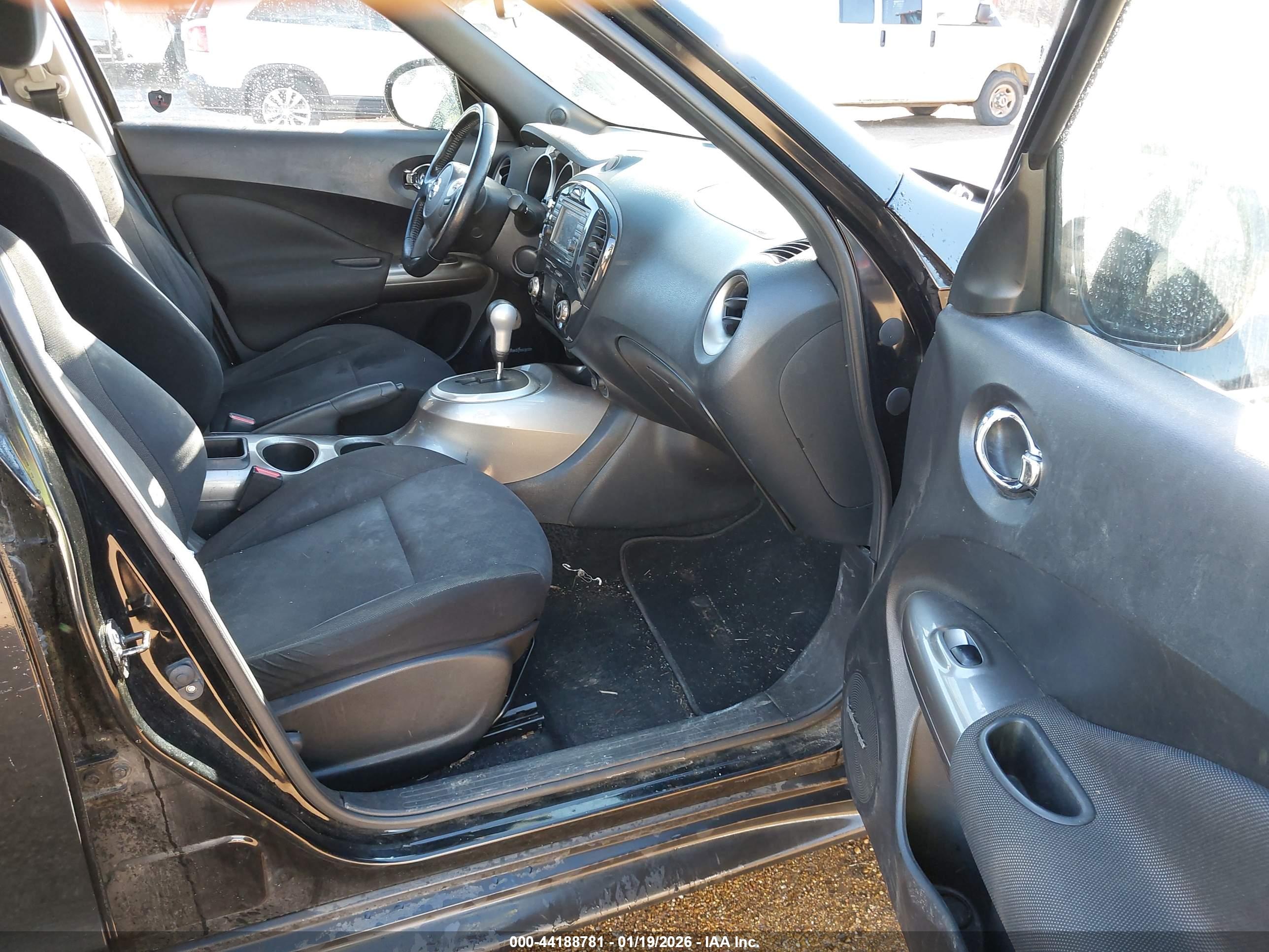 NISSAN JUKE image 5