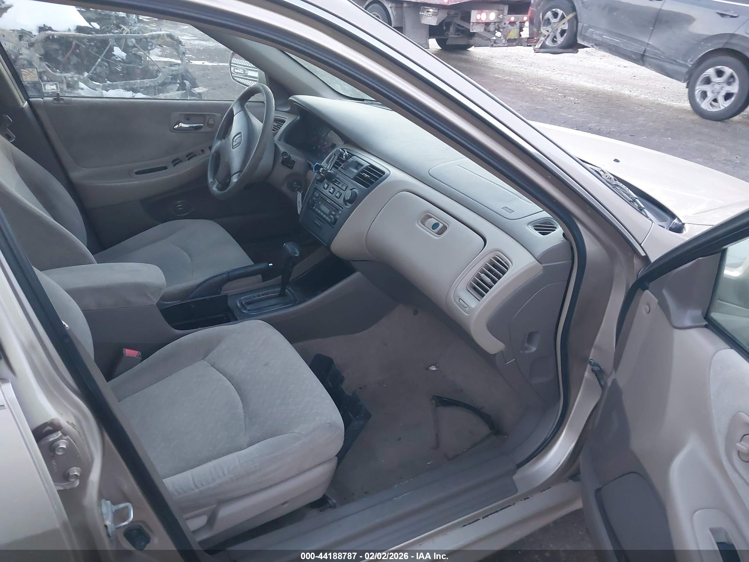 HONDA ACCORD image 5