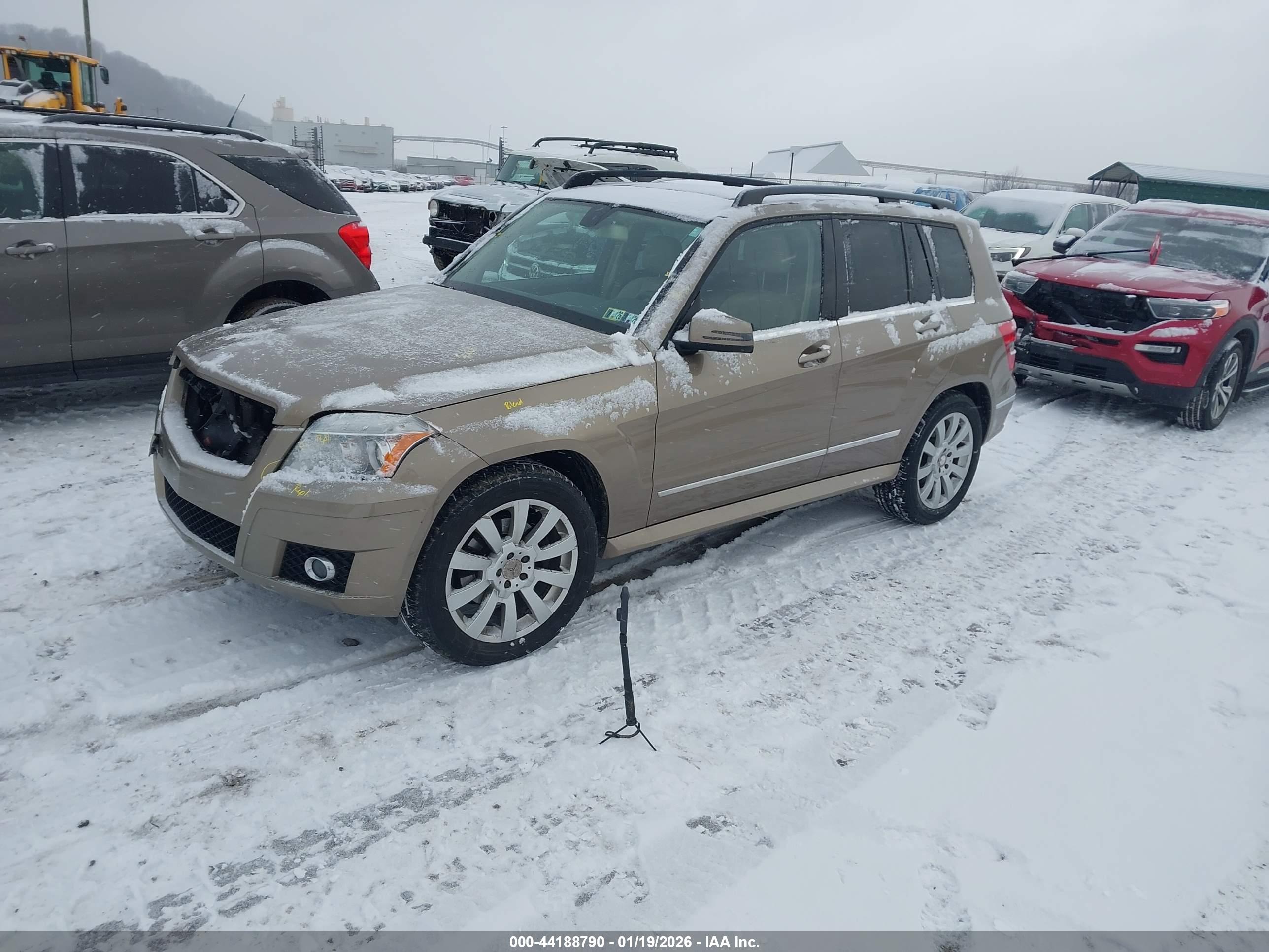 MERCEDES-BENZ GLK image 2