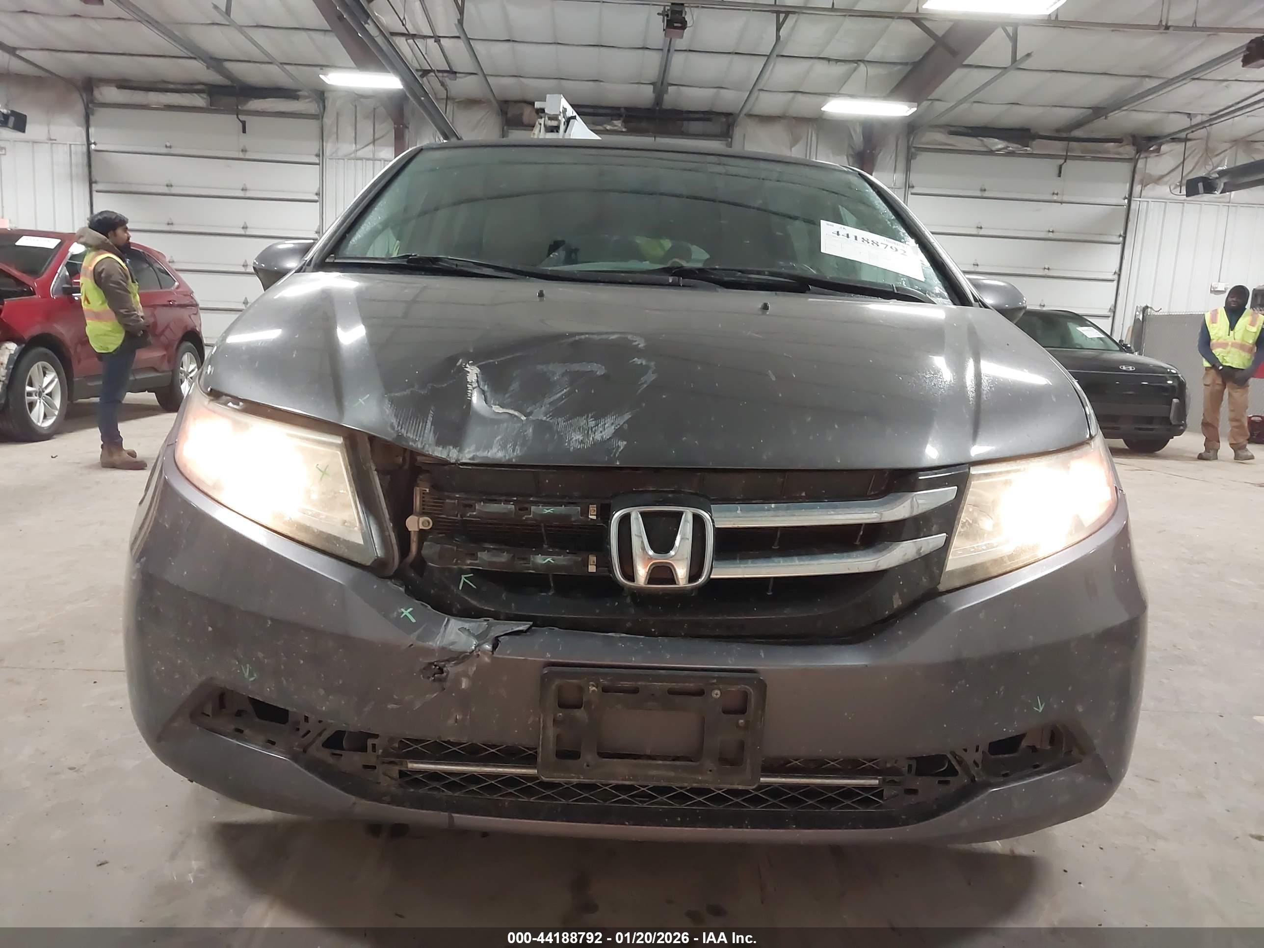 HONDA ODYSSEY image 6