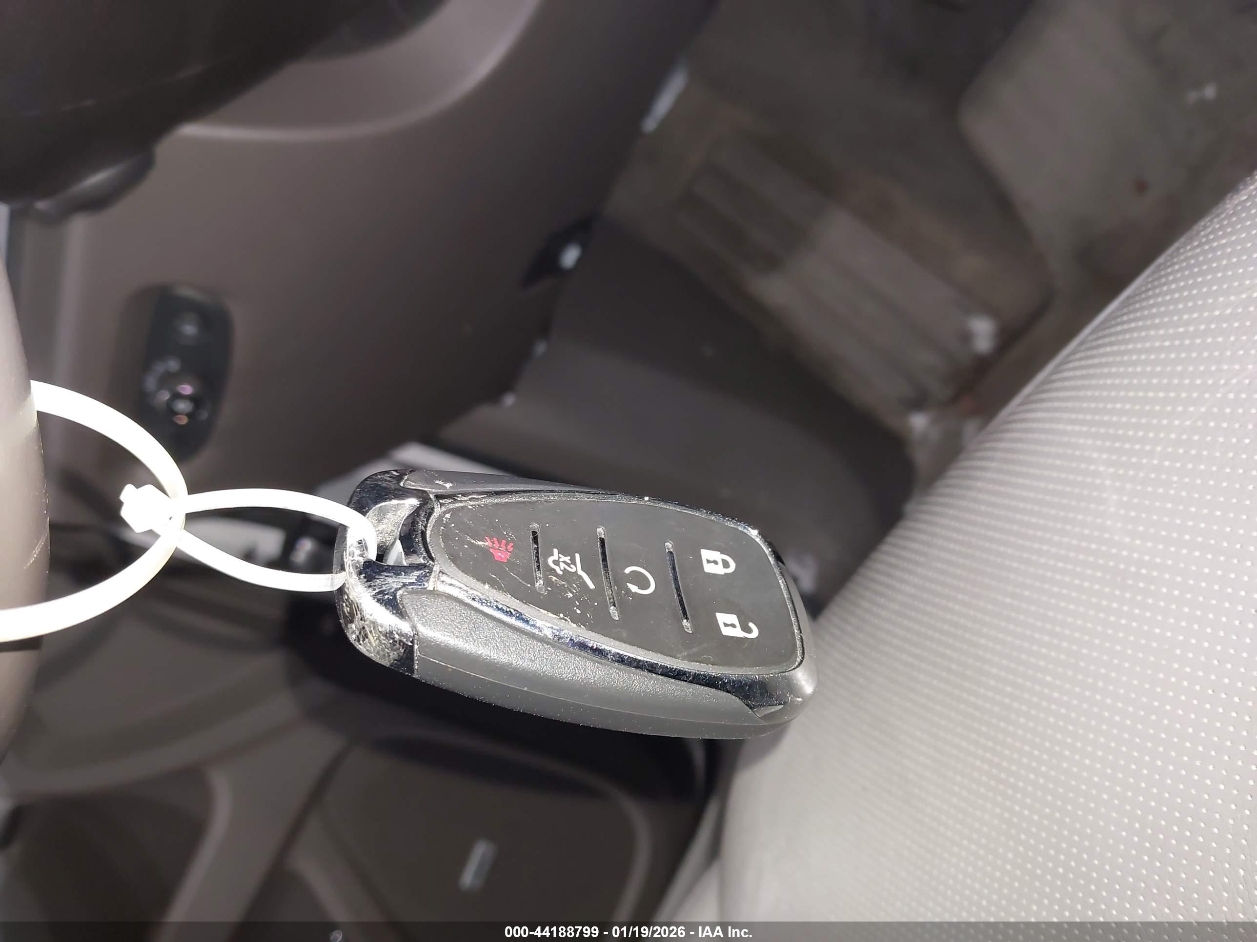 CHEVROLET TRAVERSE image 11