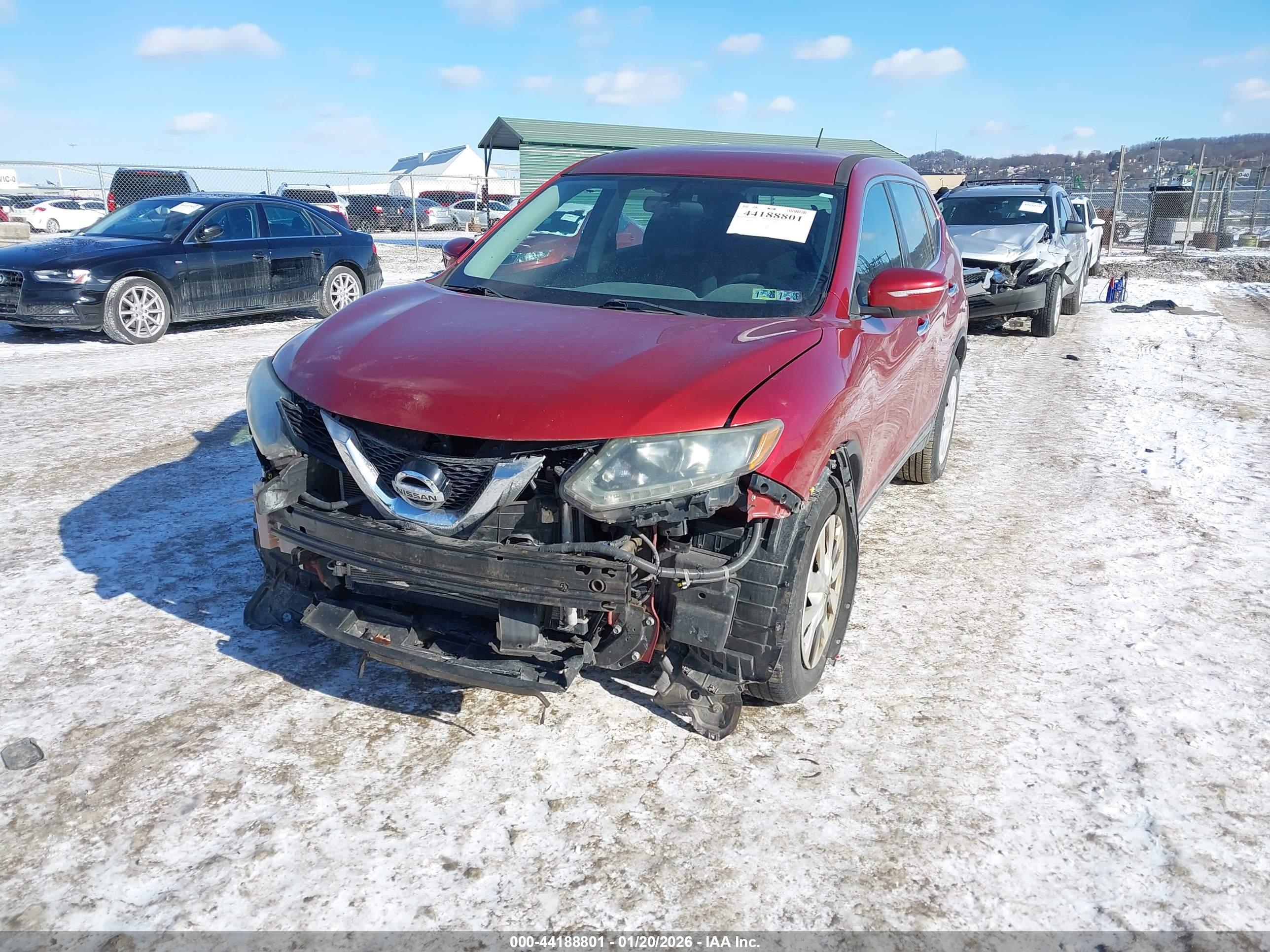 NISSAN ROGUE image 2