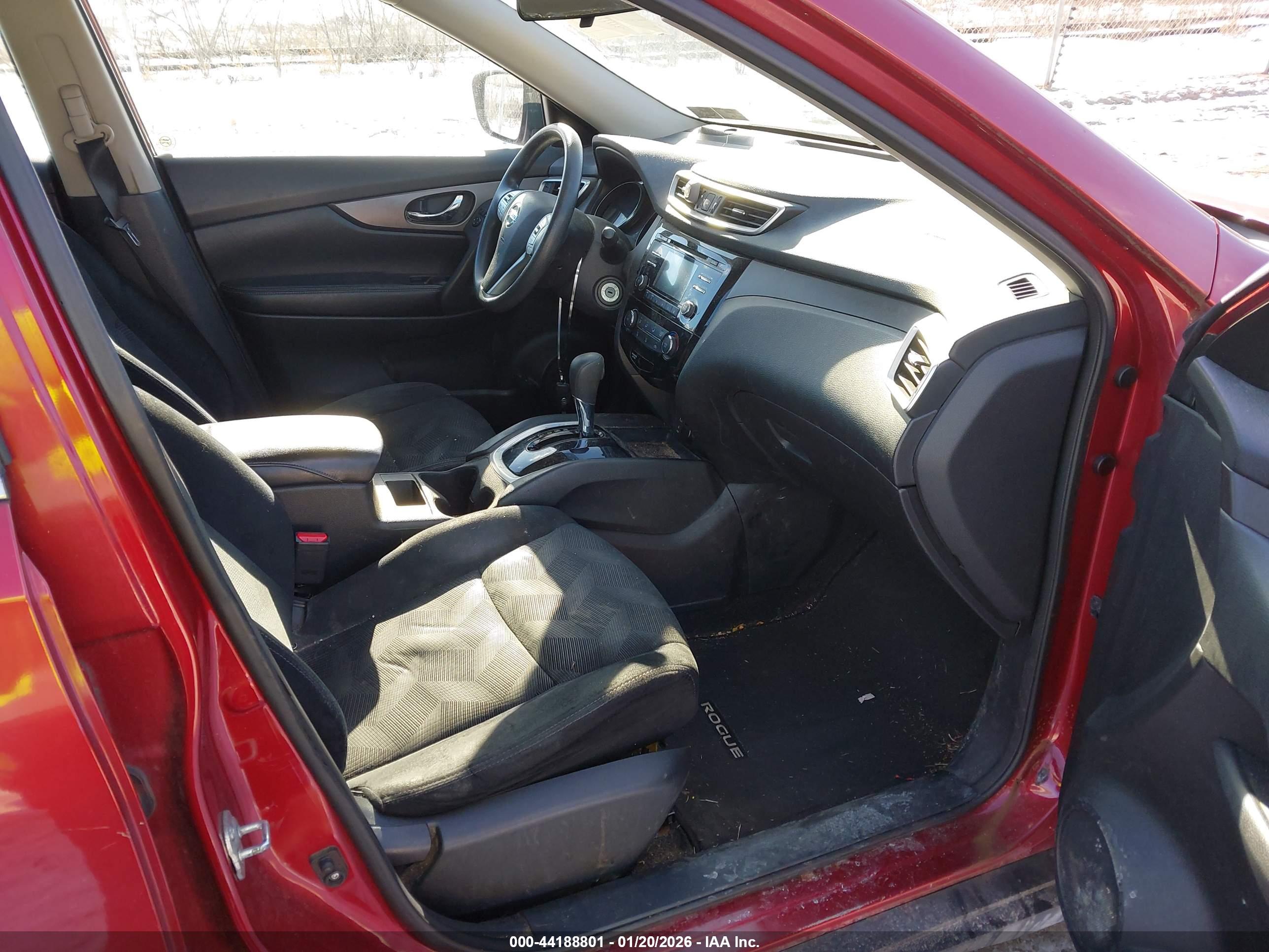 NISSAN ROGUE image 5