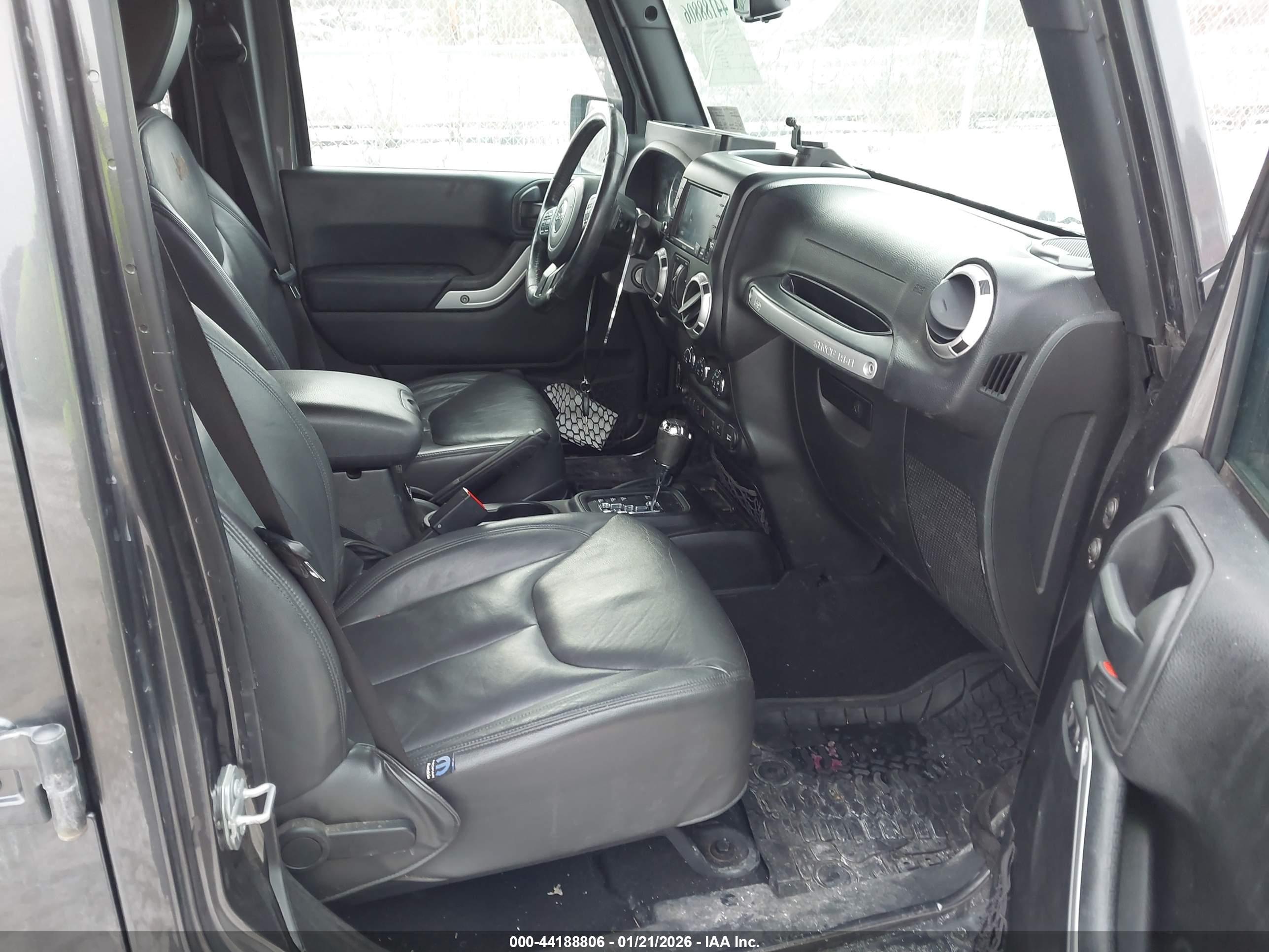 JEEP WRANGLER image 5
