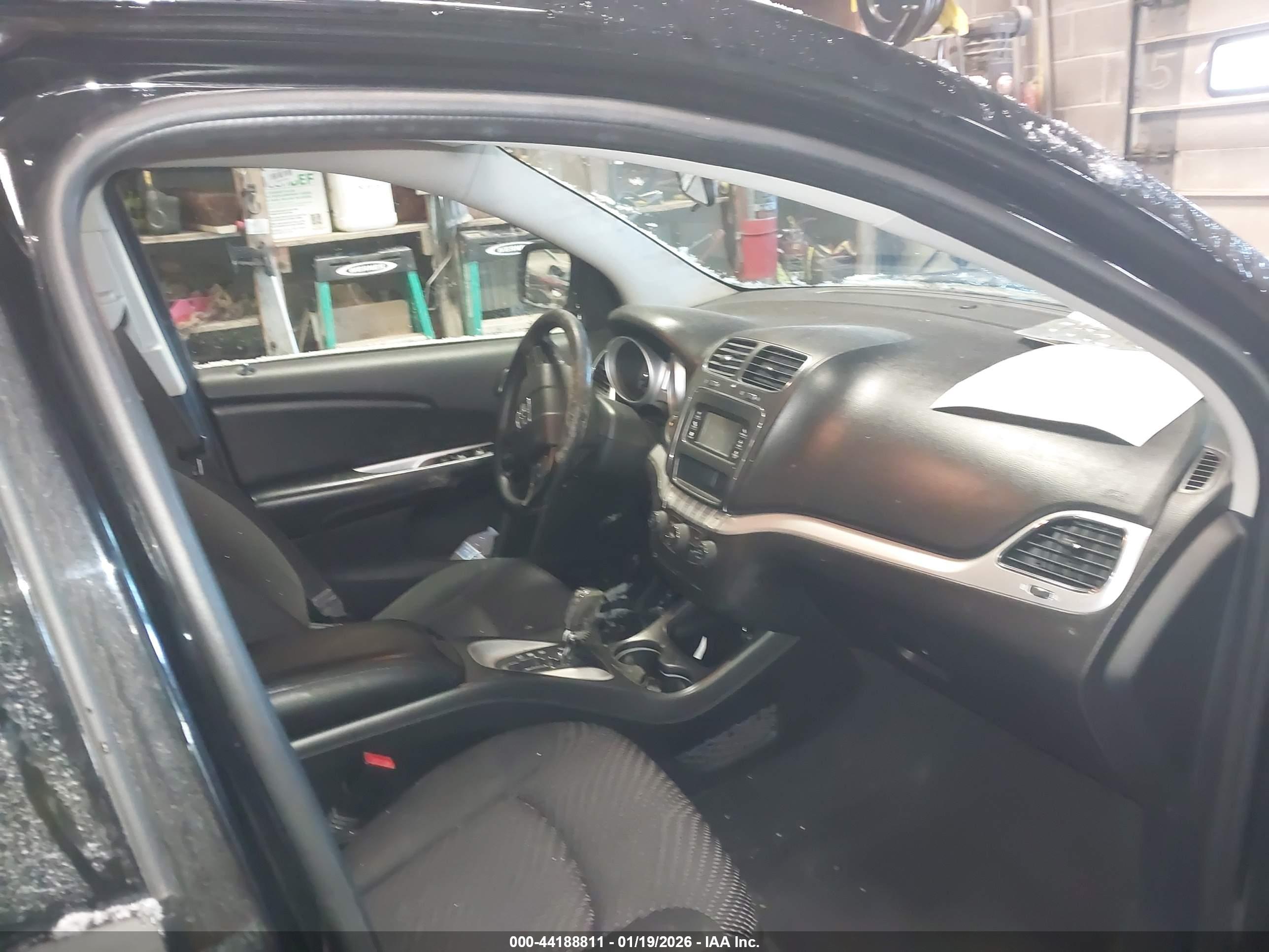 DODGE JOURNEY image 5