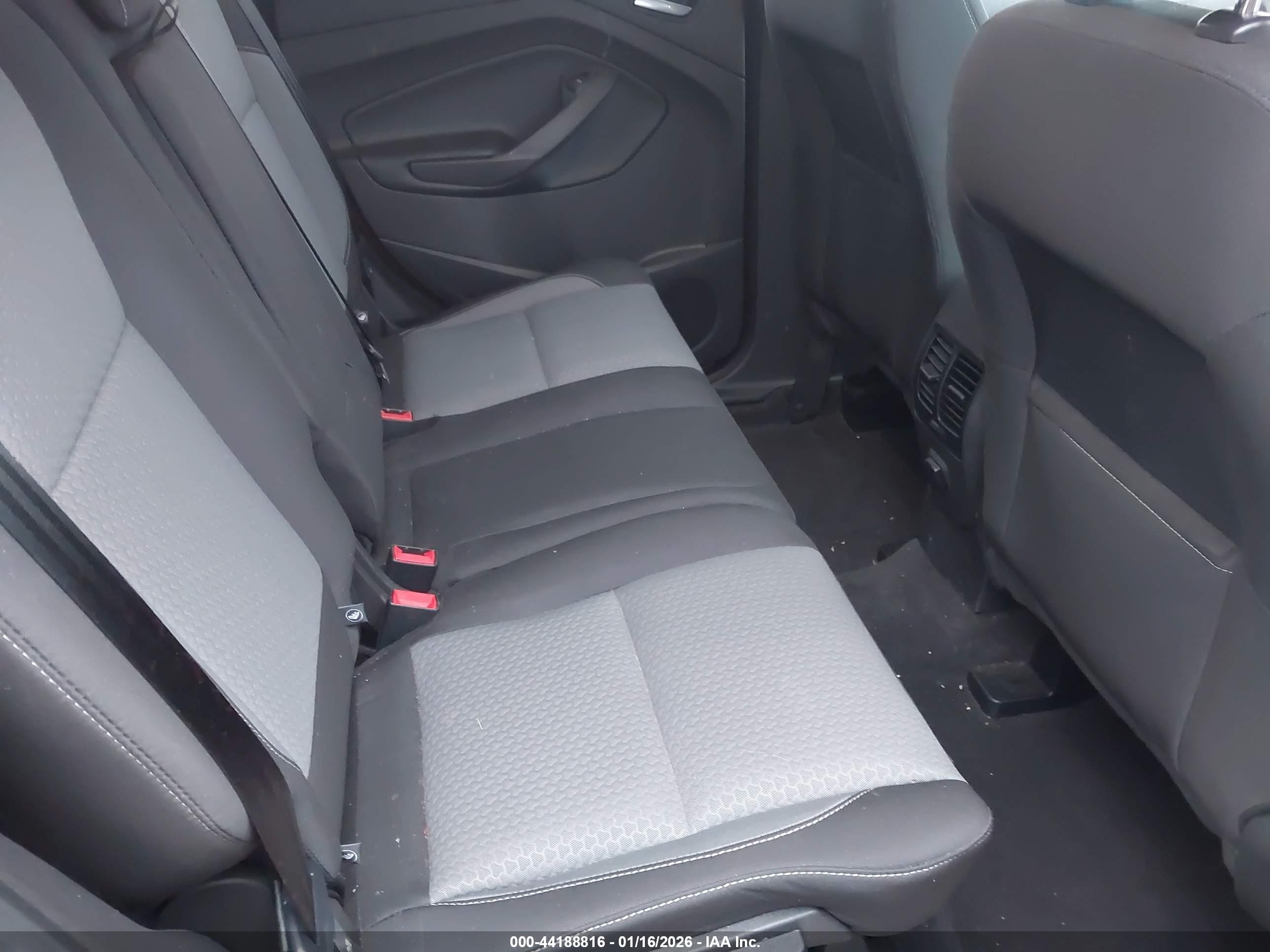 FORD ESCAPE image 8