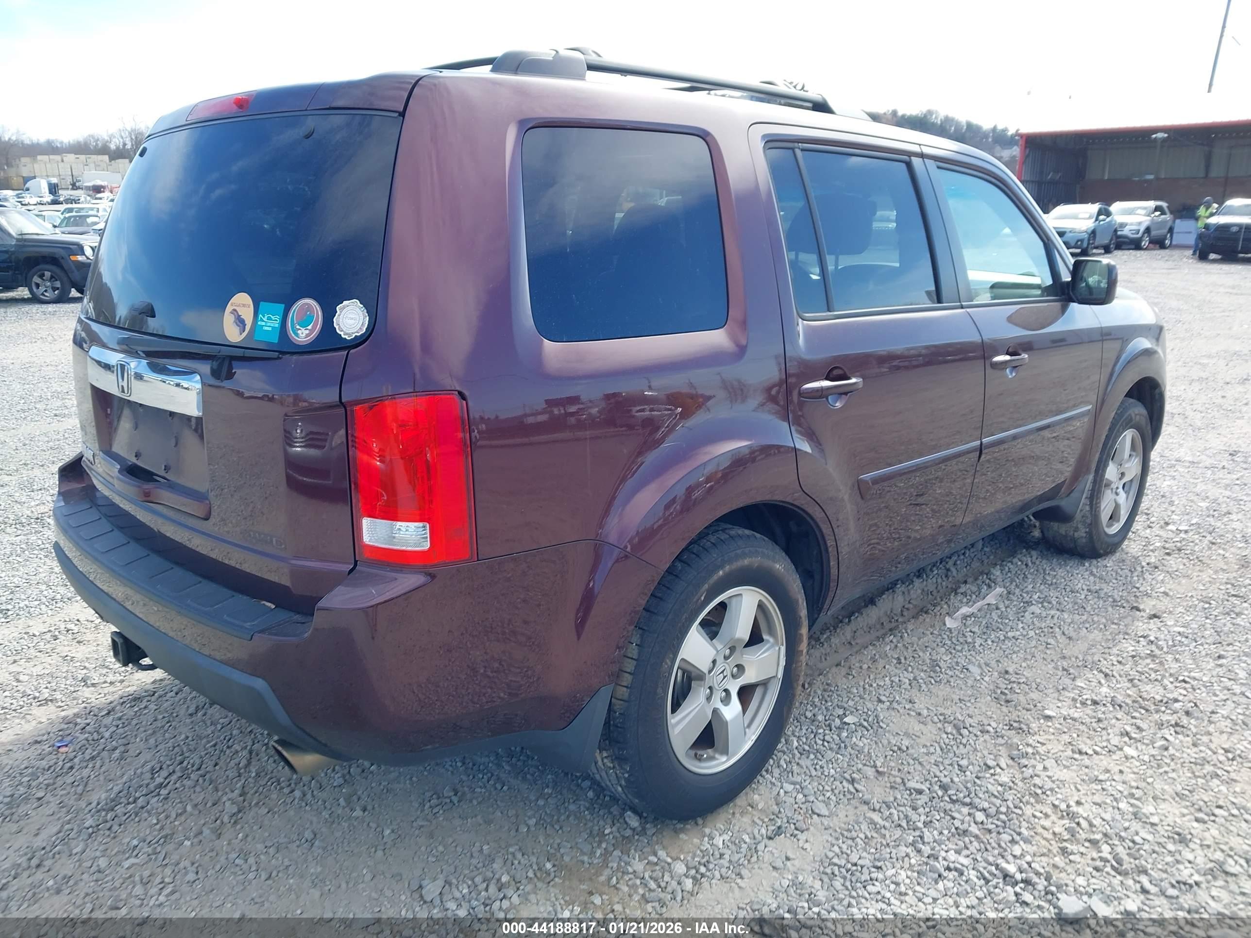 HONDA PILOT image 4