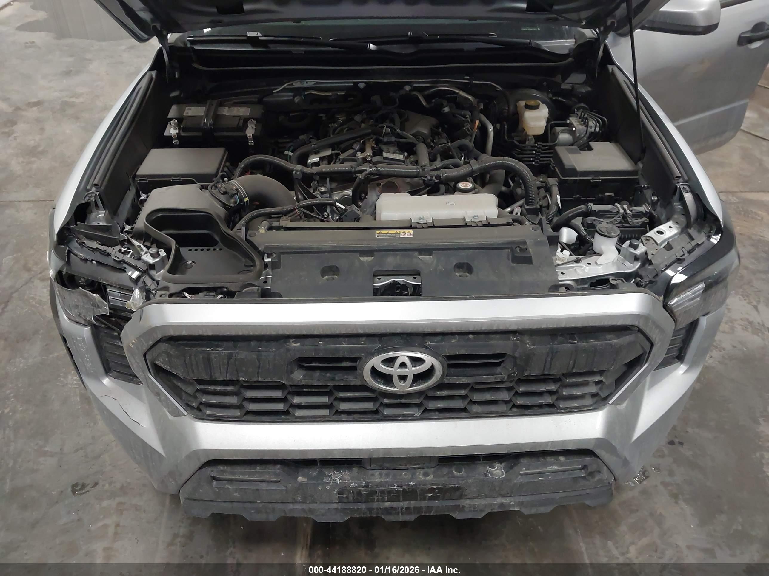 TOYOTA TACOMA image 10
