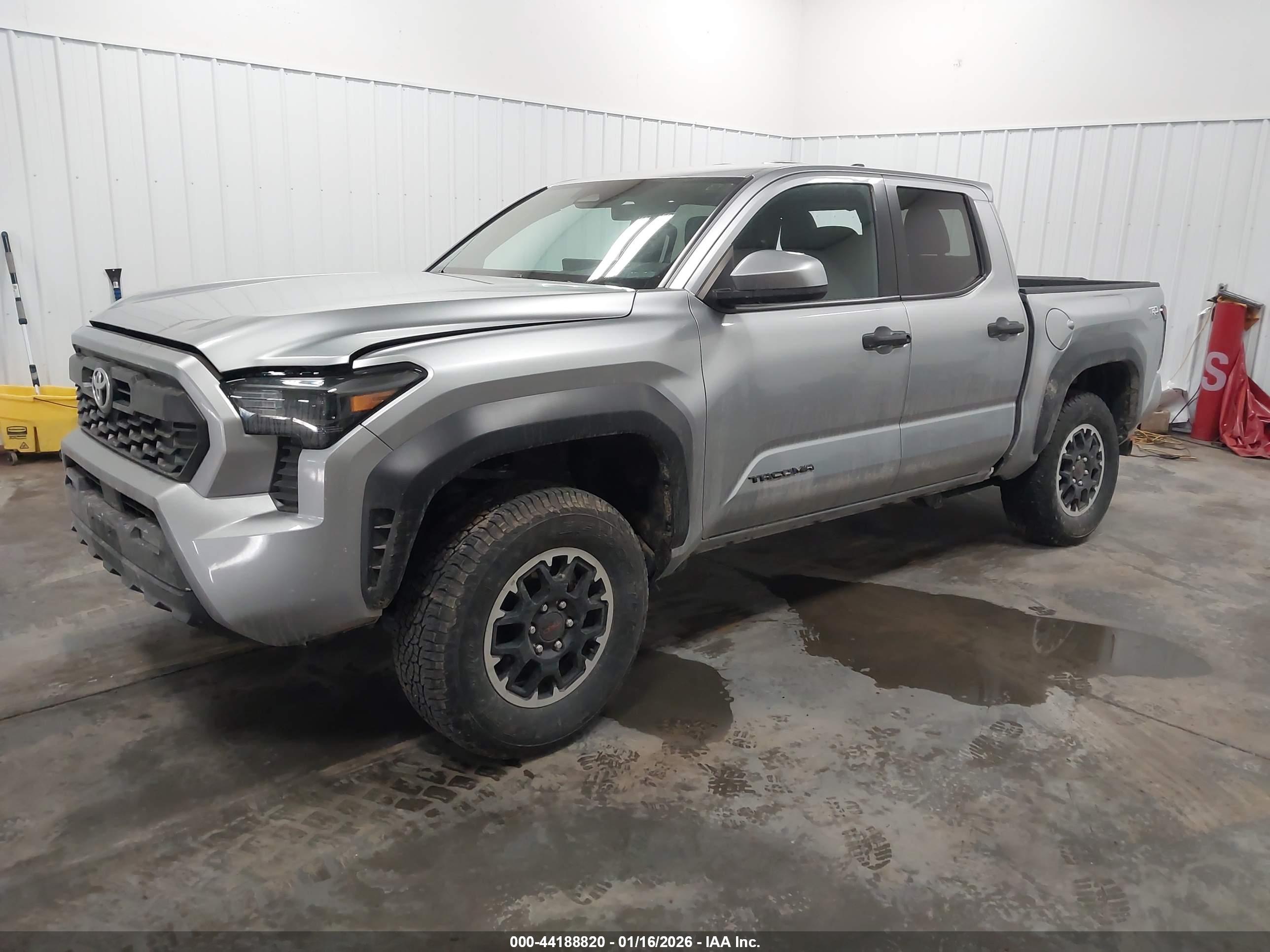 TOYOTA TACOMA image 2