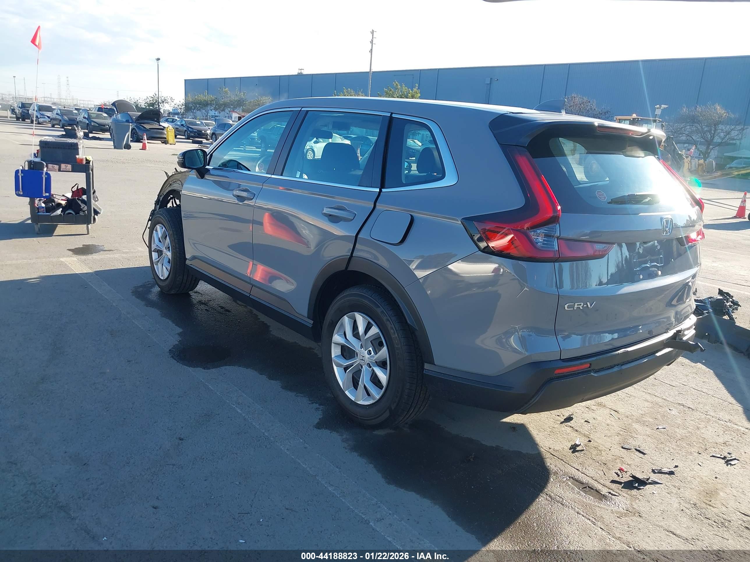 HONDA CR-V image 3