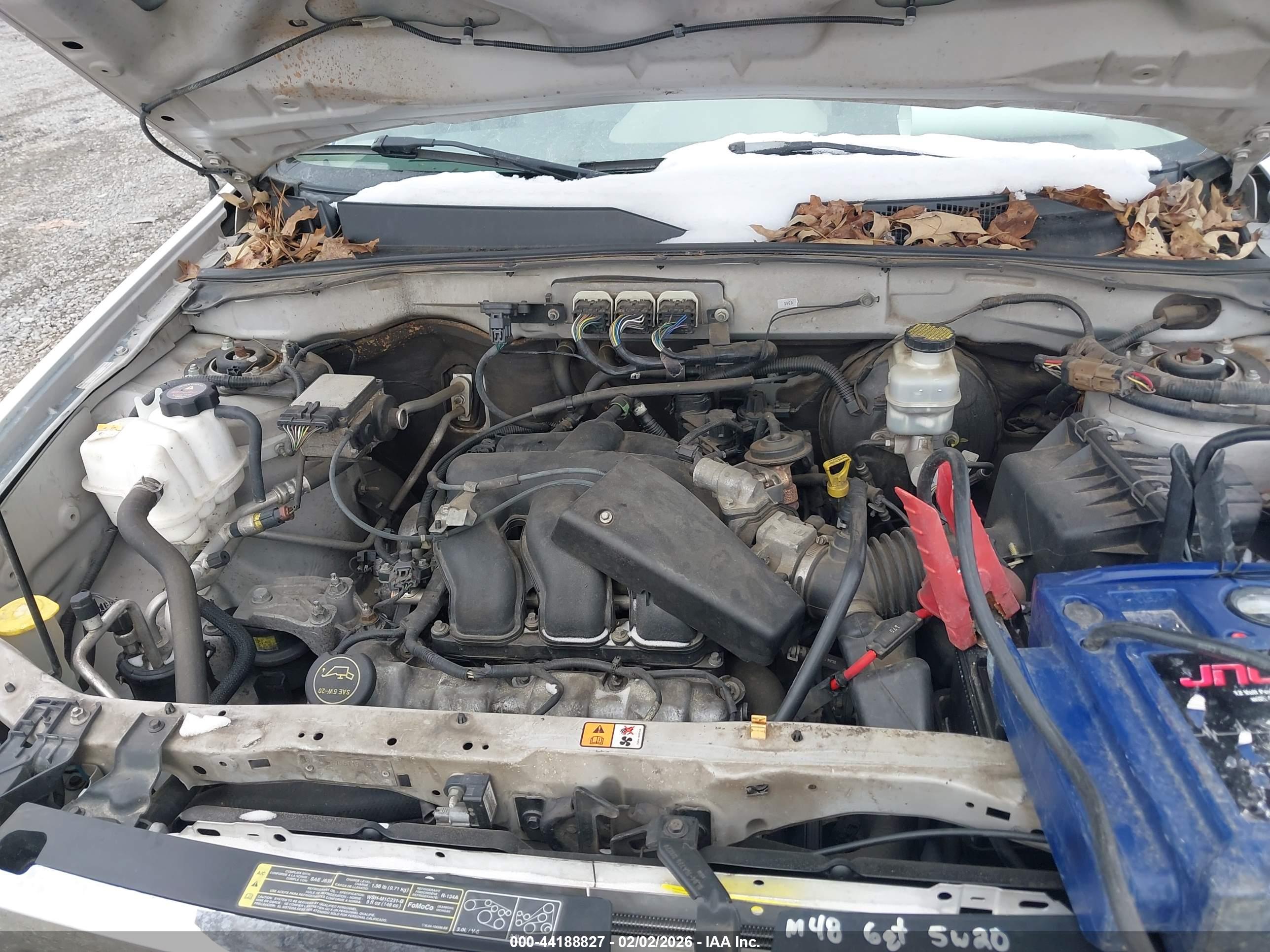 FORD ESCAPE image 10